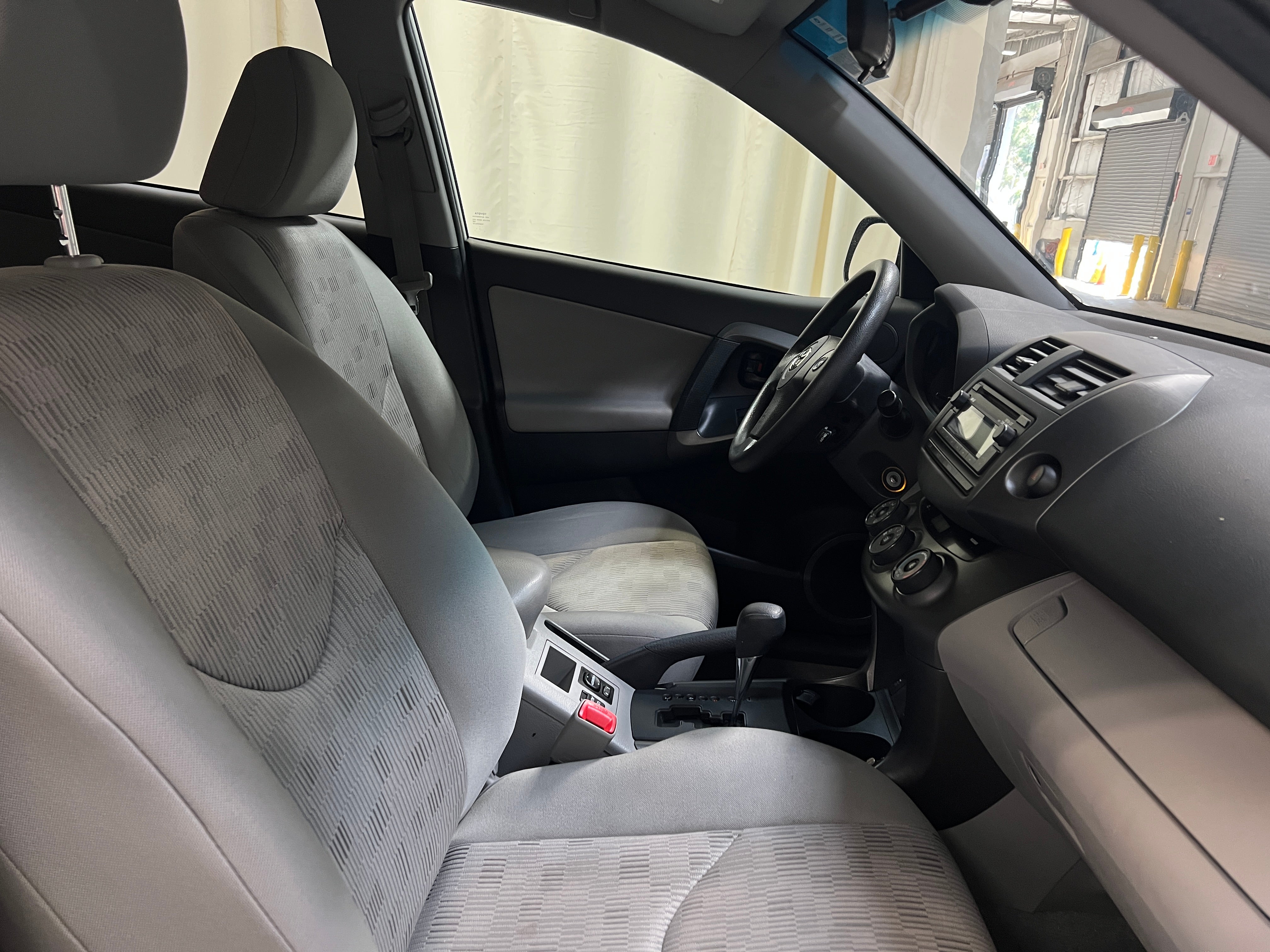 2012 Toyota RAV4 Base 2