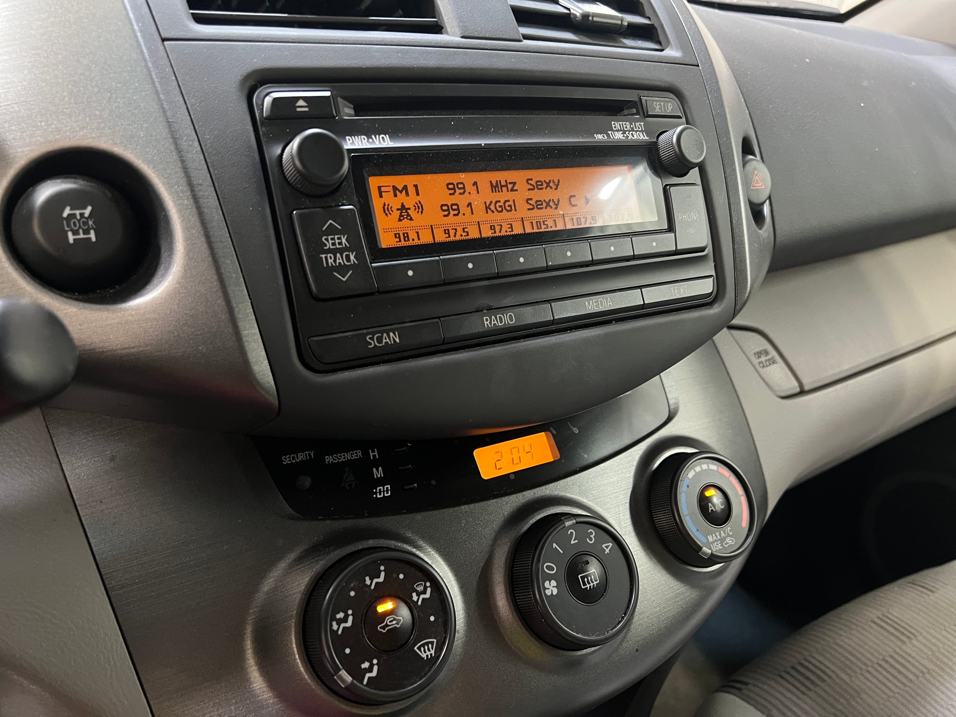 2012 Toyota RAV4 Base 4