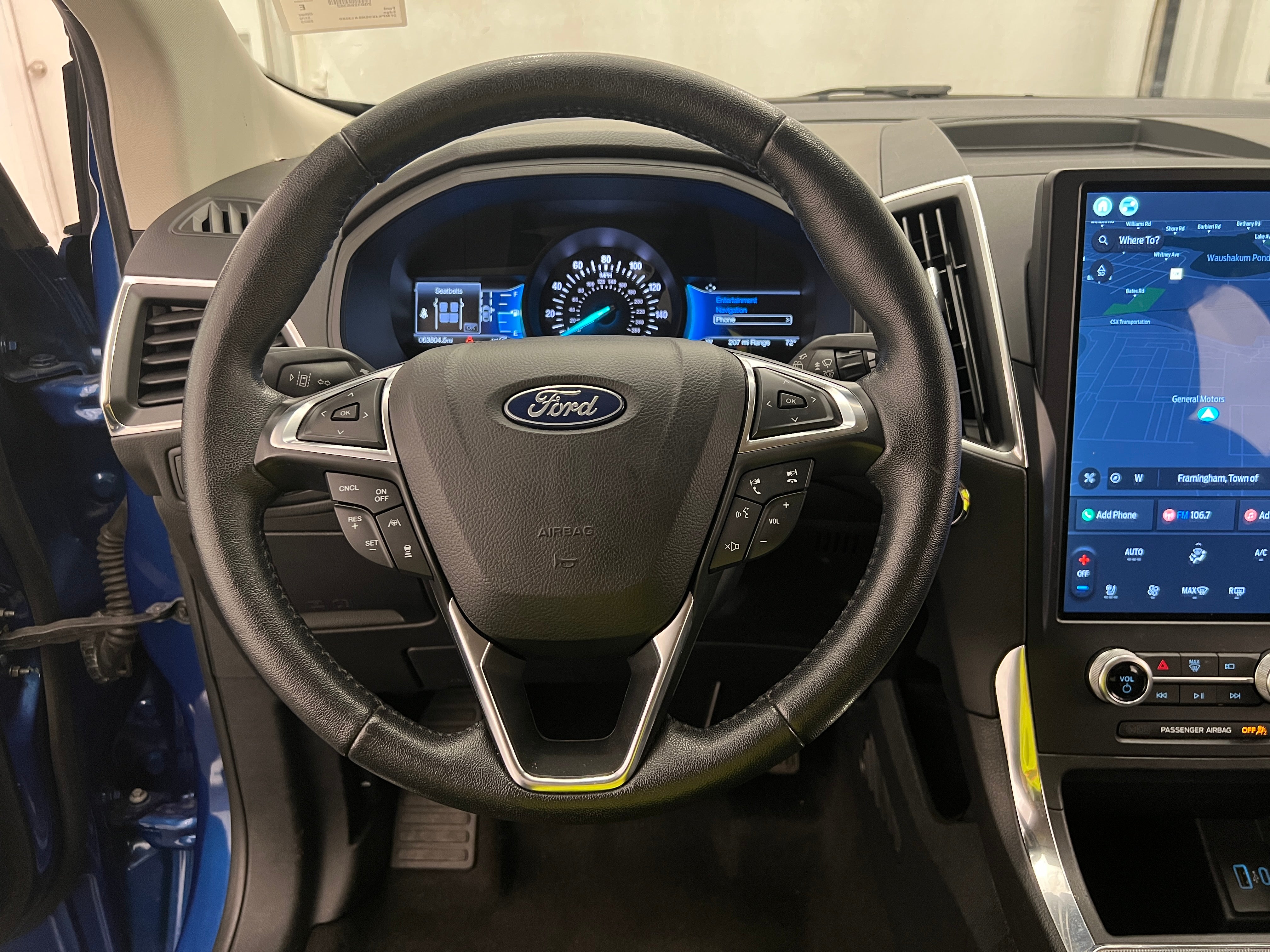 2022 Ford Edge Titanium 4