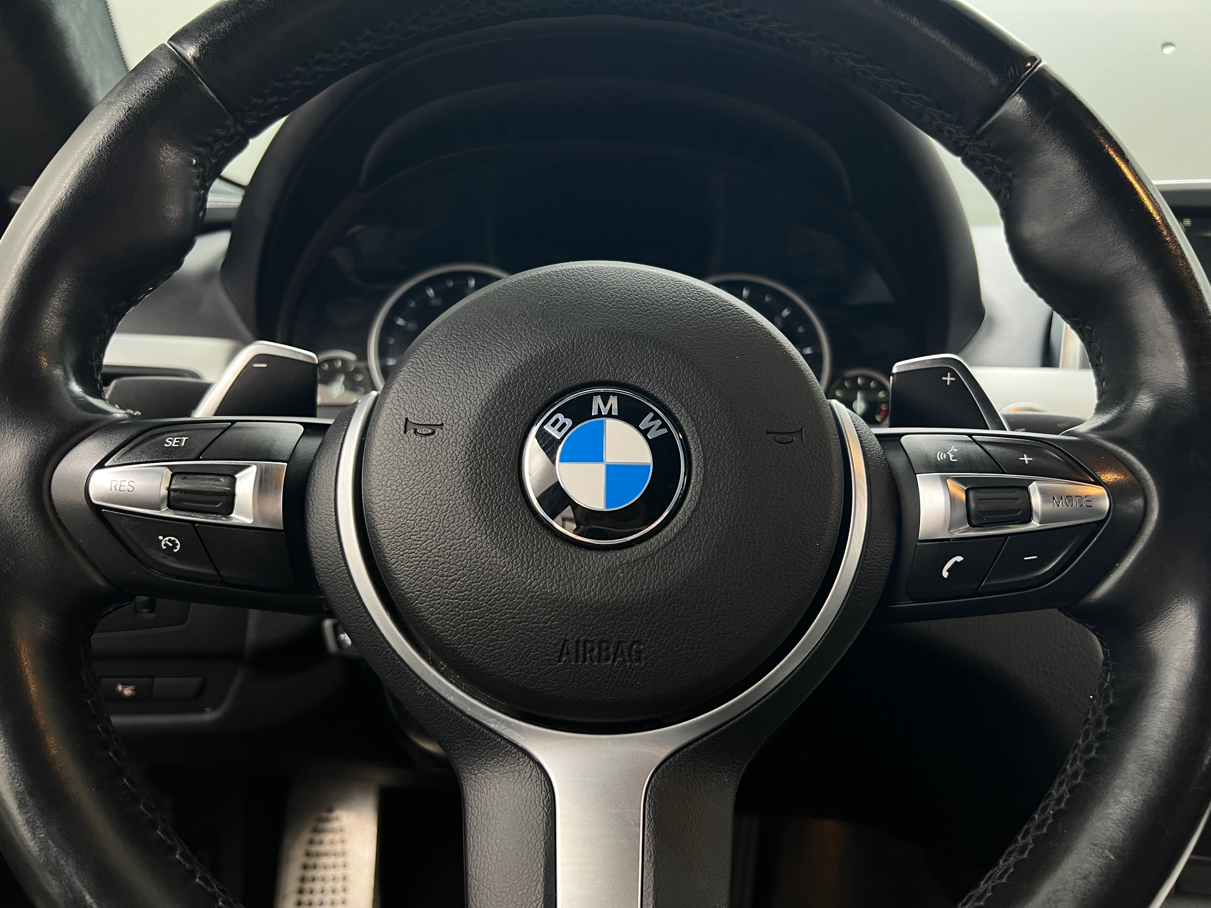 2015 BMW 6 Series 650i xDrive 5