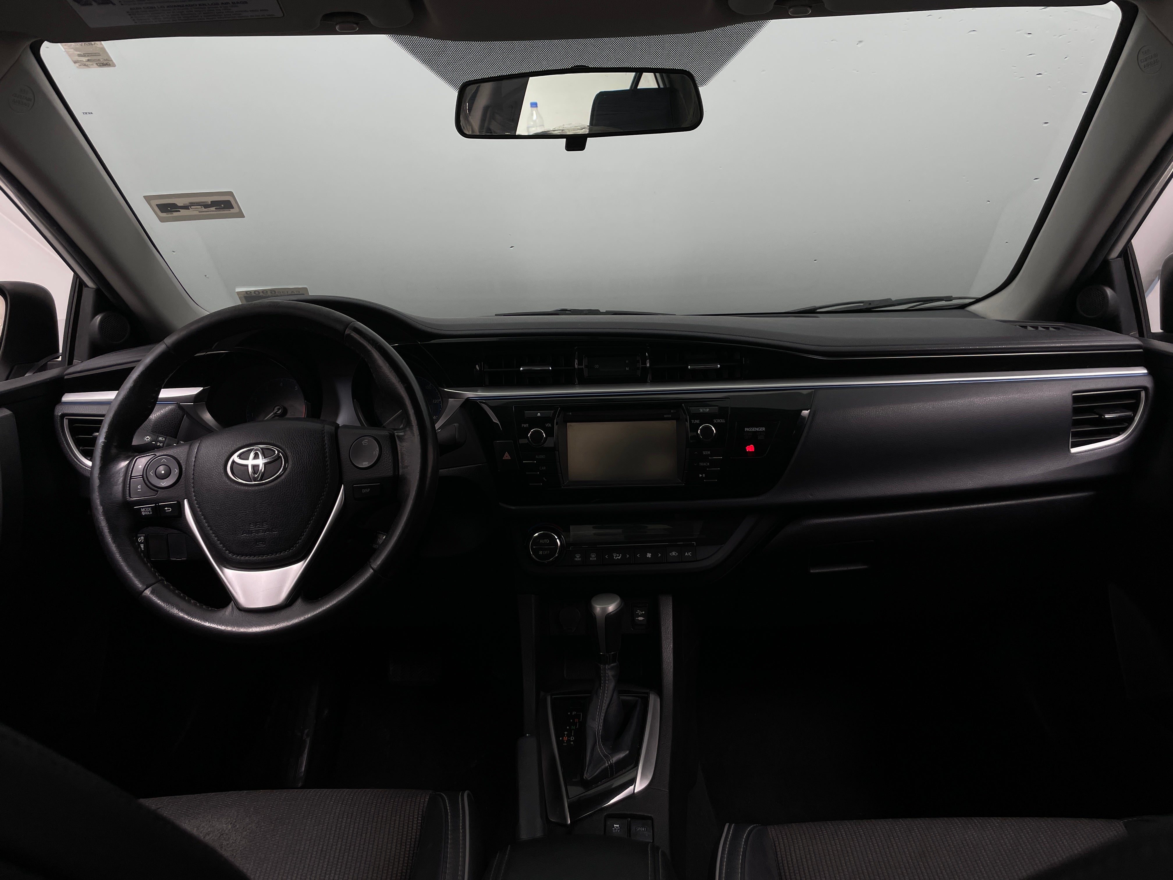 2015 Toyota Corolla S 3