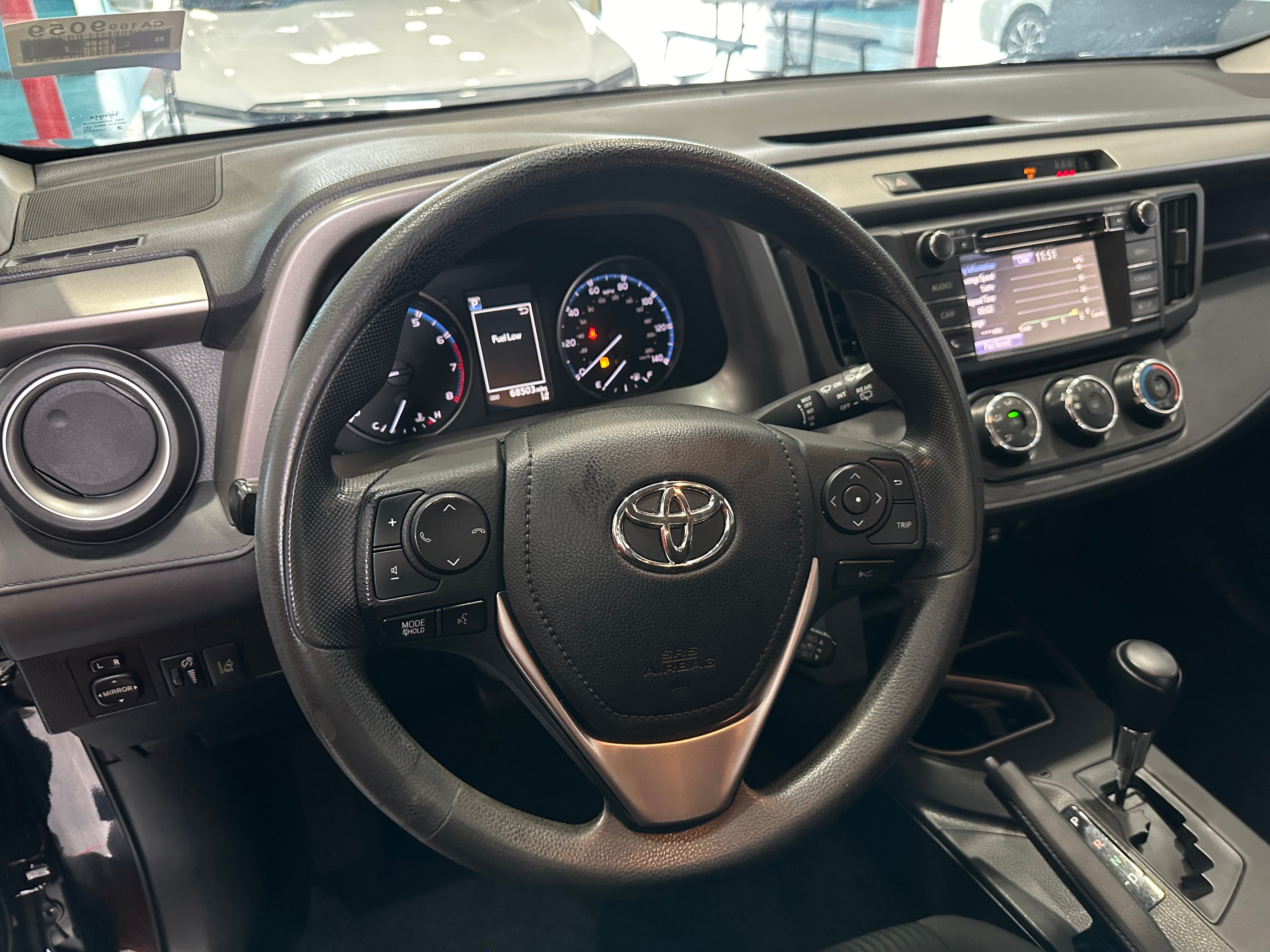 2017 Toyota RAV4 LE 5