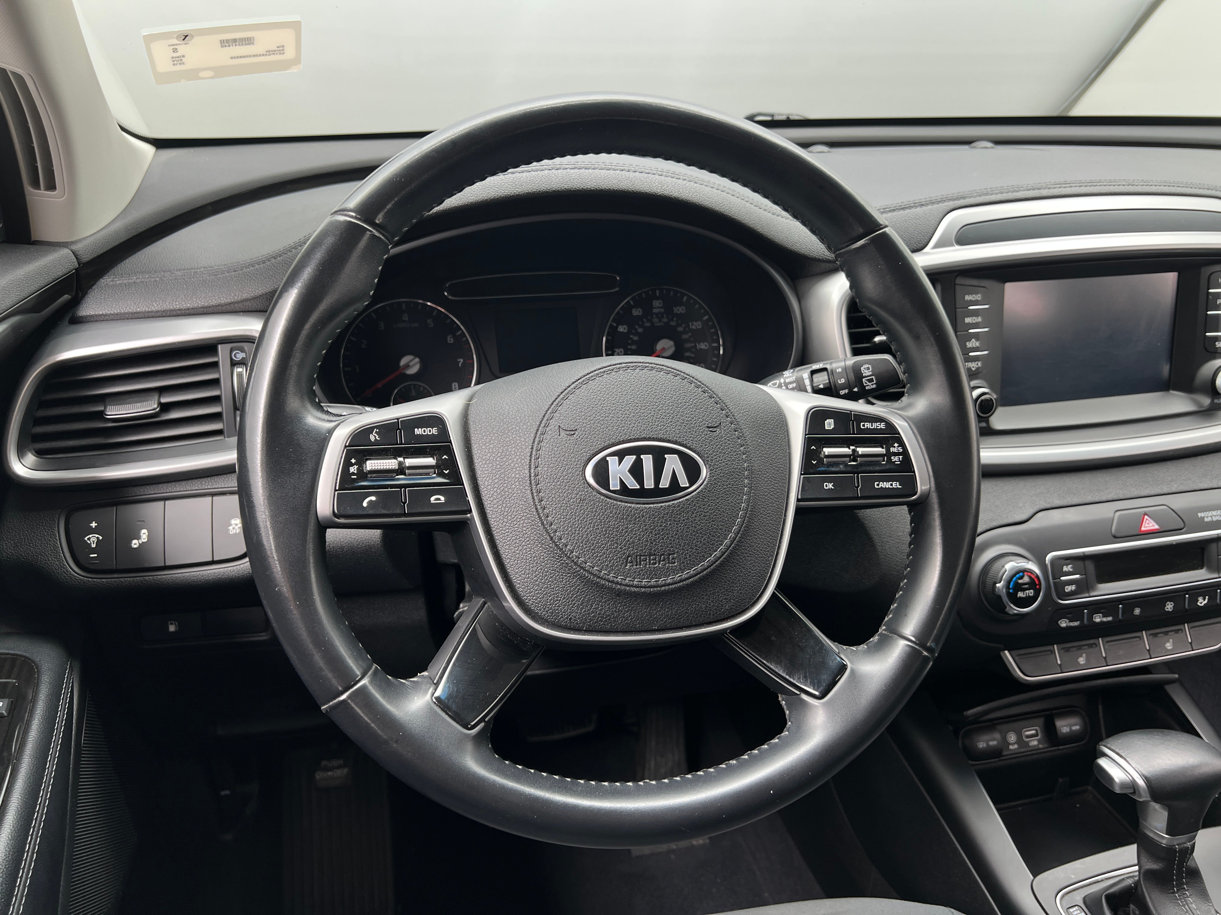 2019 Kia Sorento S 5