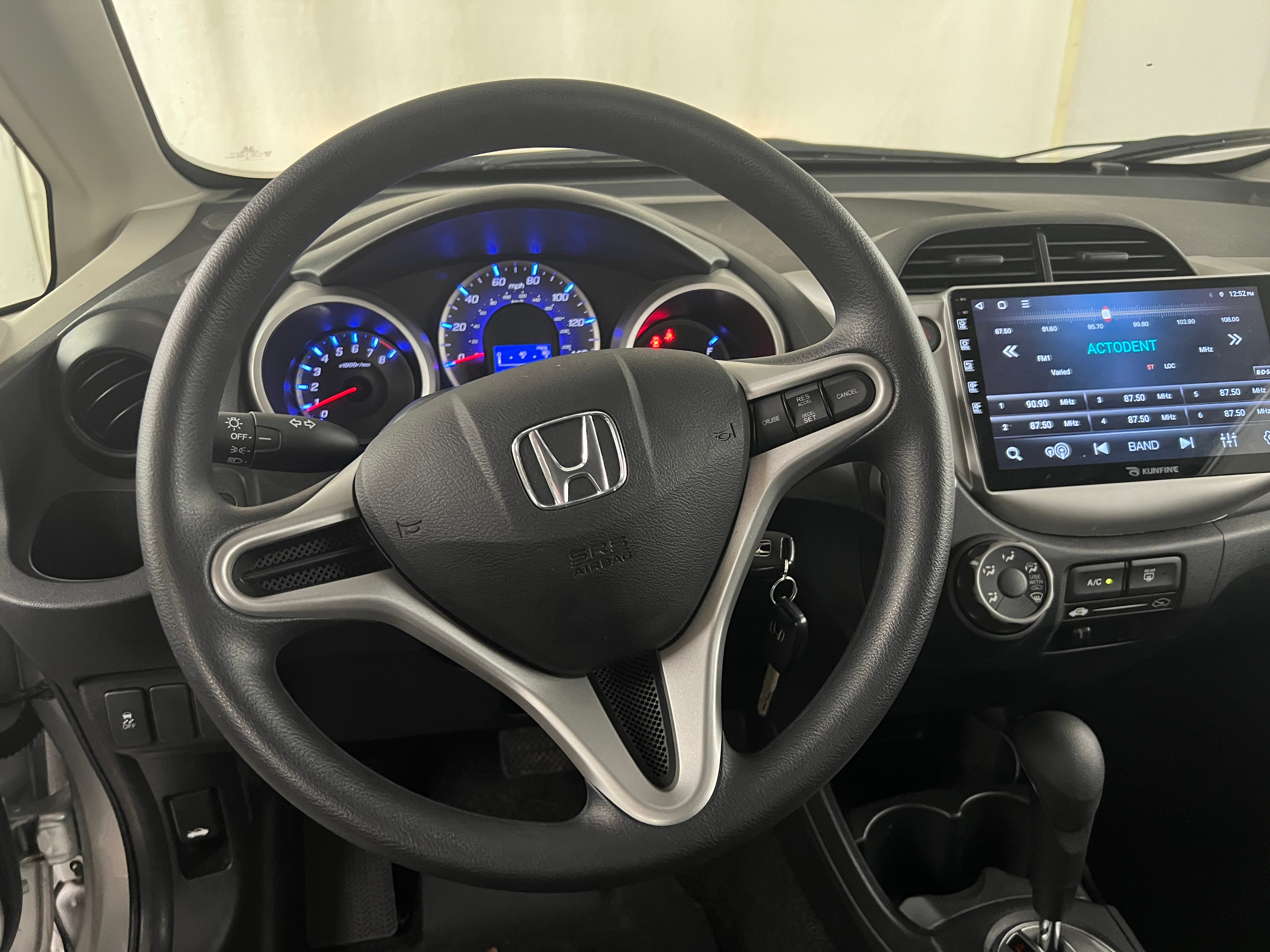 2012 Honda Fit Base 5