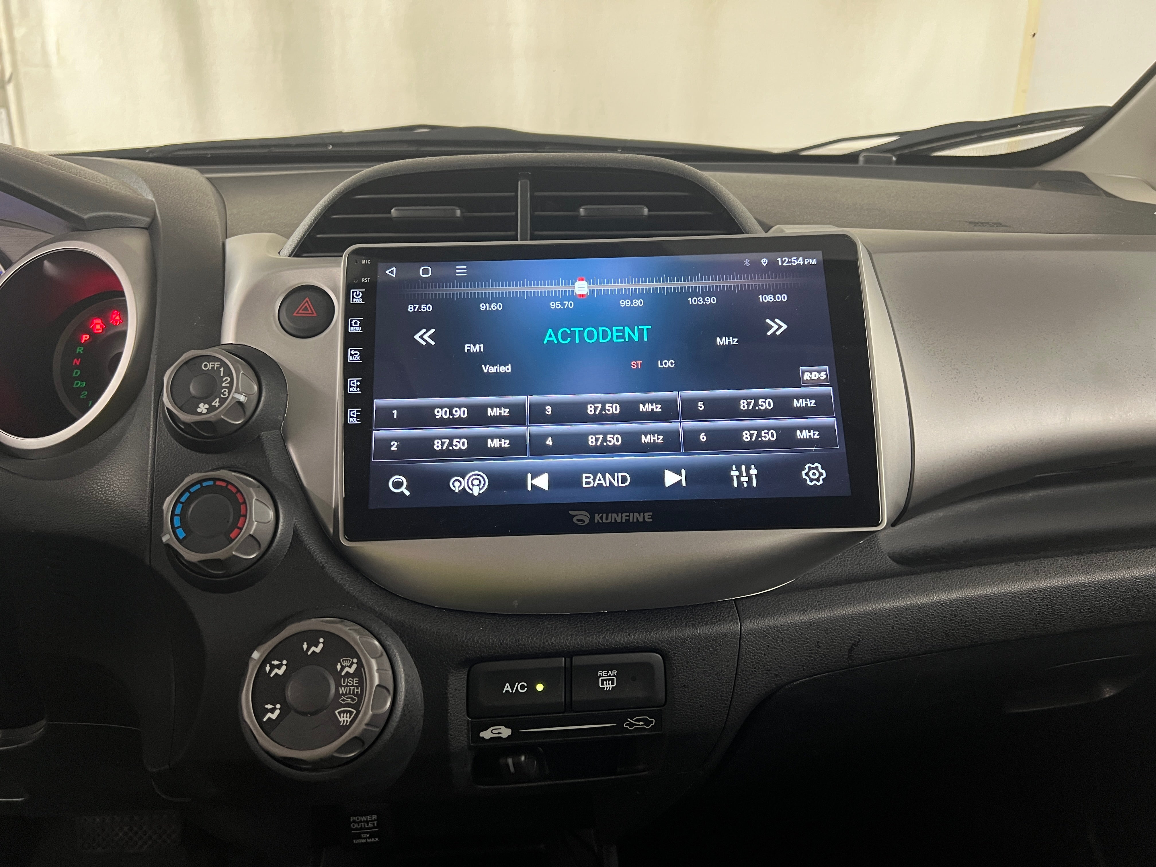 2012 Honda Fit Base 4