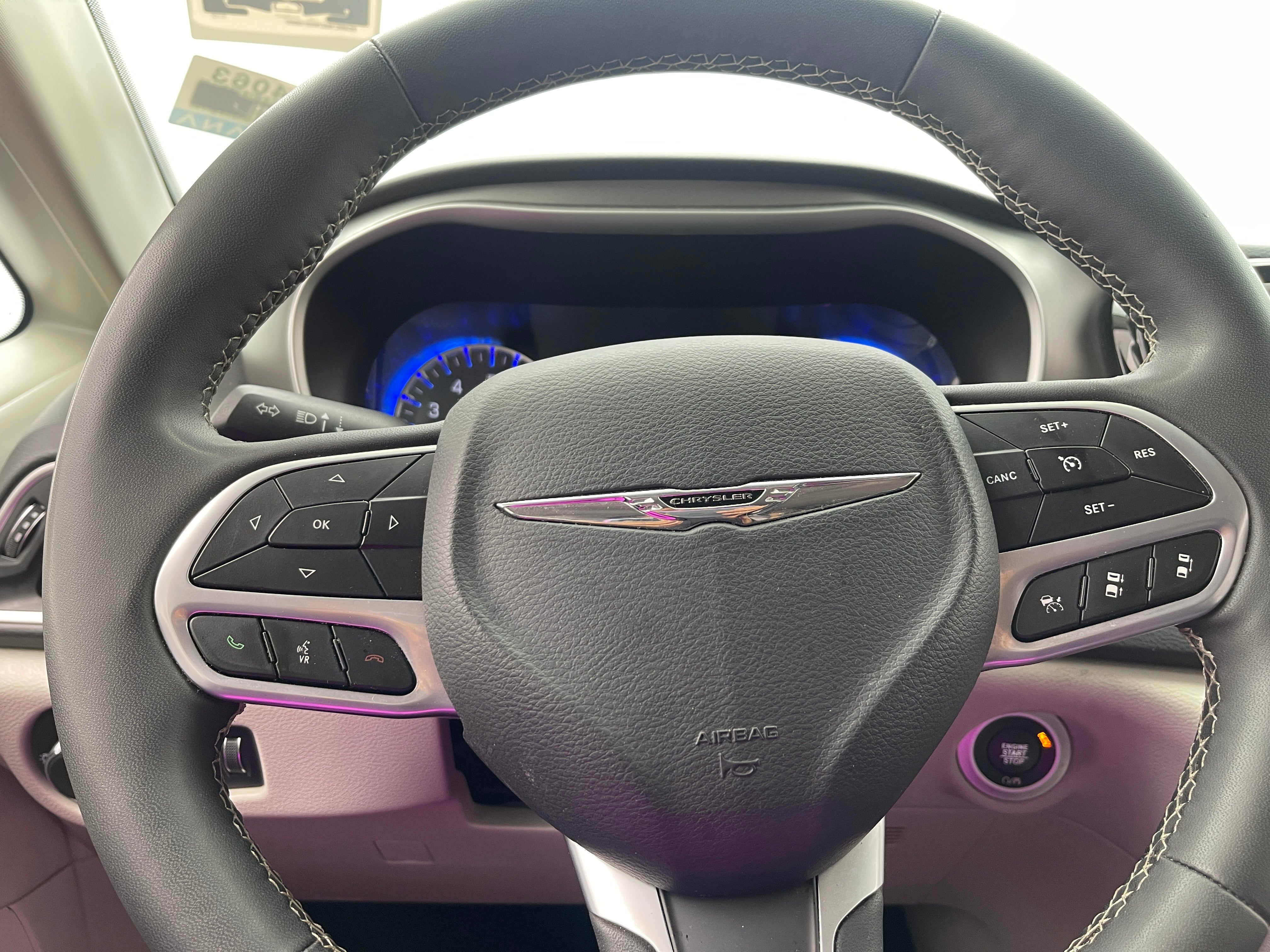 2022 Chrysler Pacifica Touring L 5