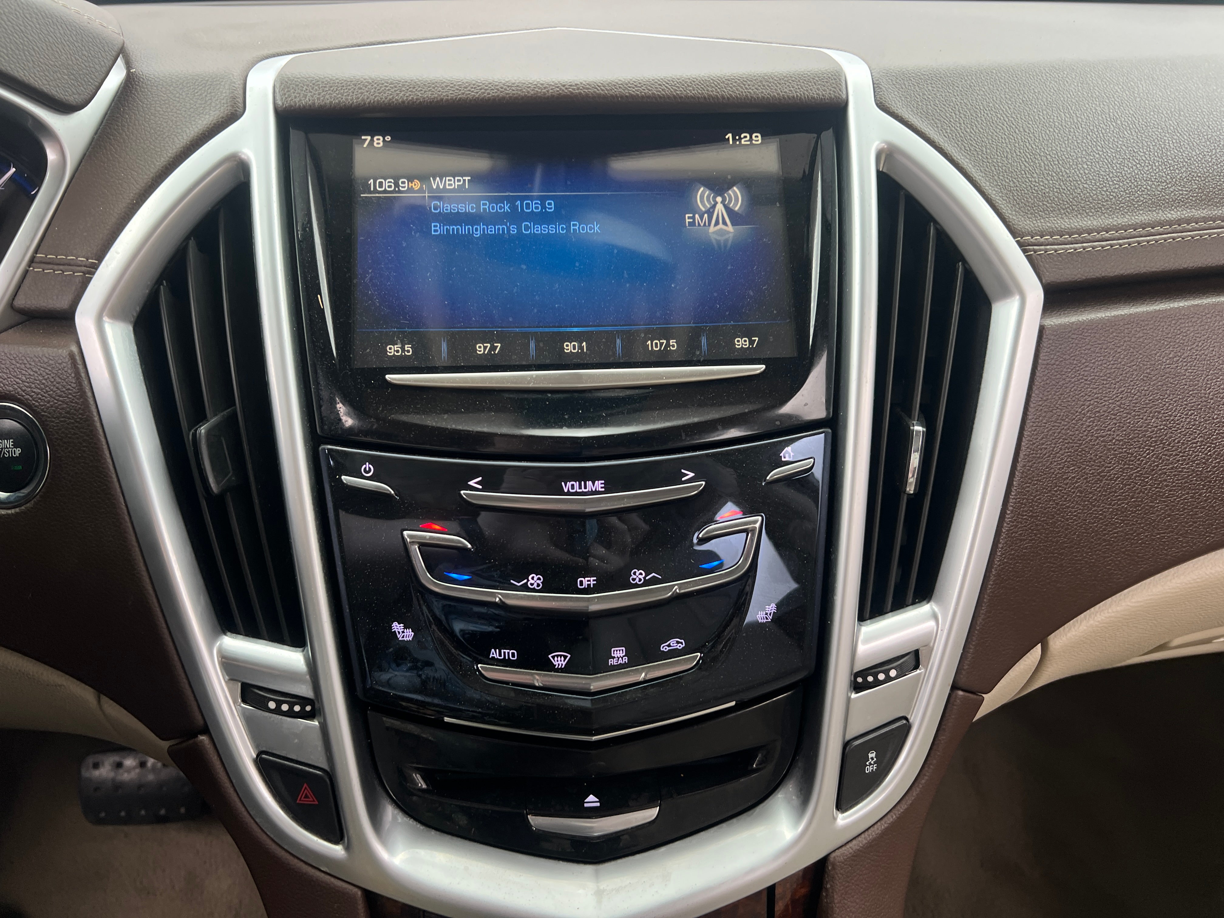 2016 Cadillac SRX Luxury 3