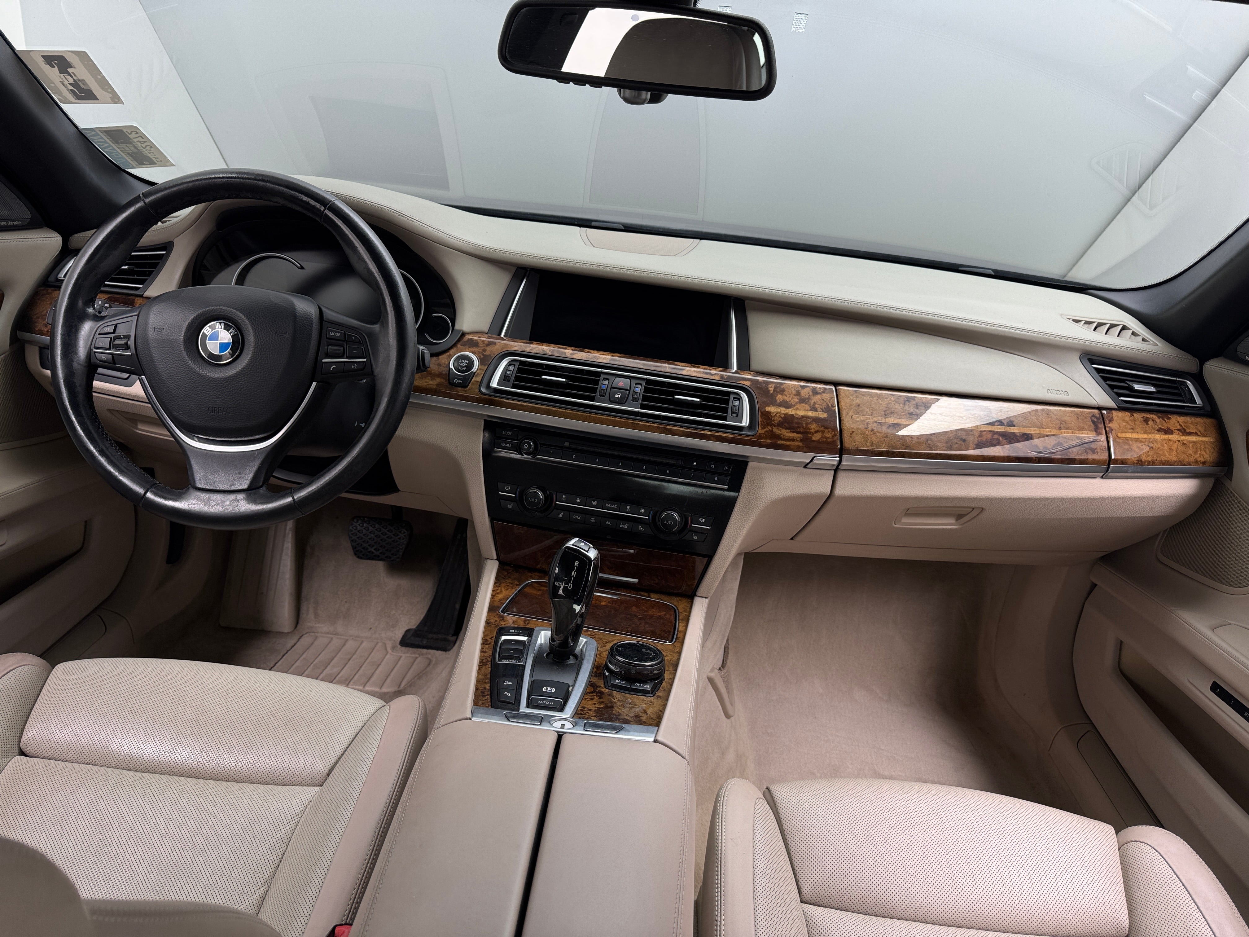 2015 BMW 7 Series 750i xDrive 3