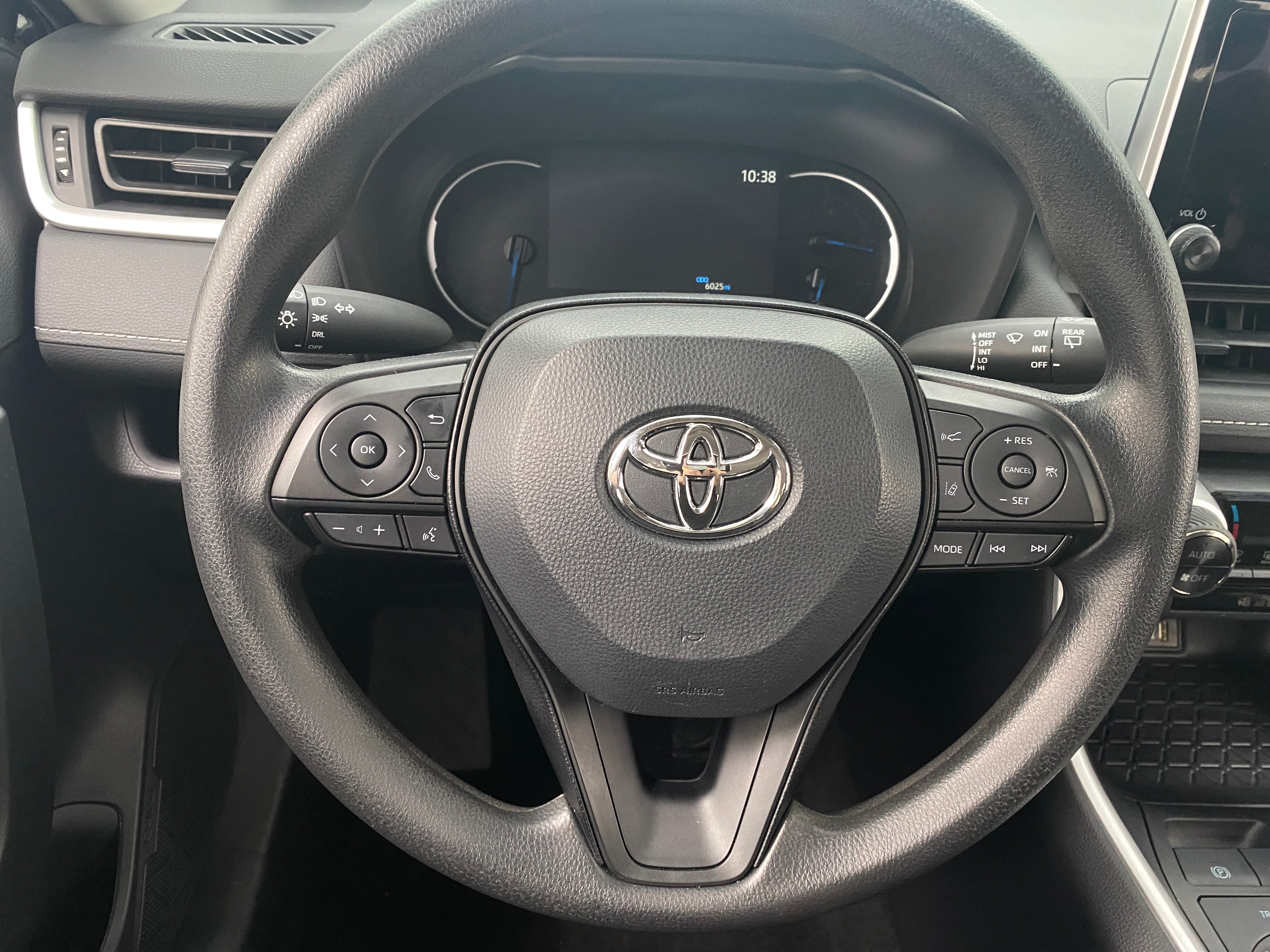 2024 Toyota RAV4 LE 5