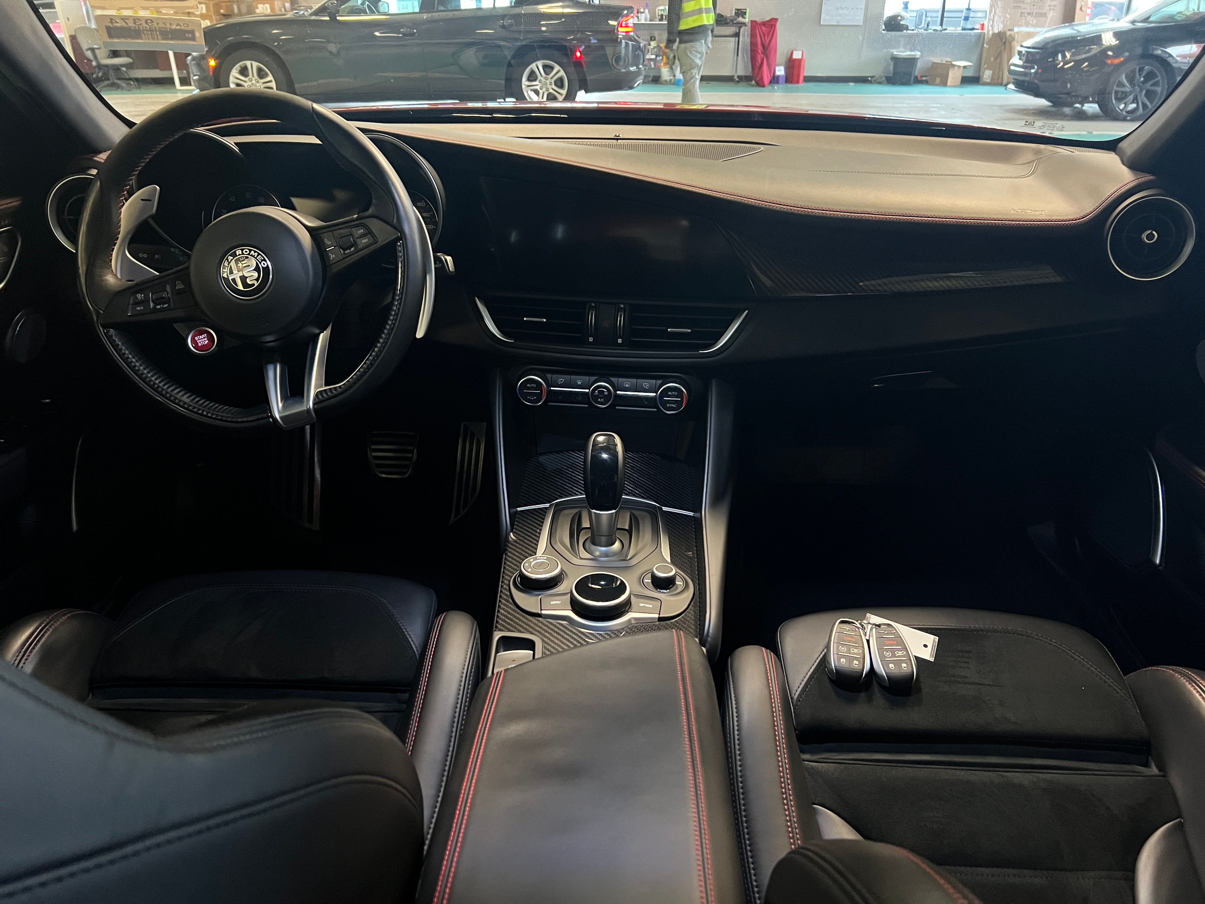 2019 Alfa Romeo Giulia Quadrifoglio 2