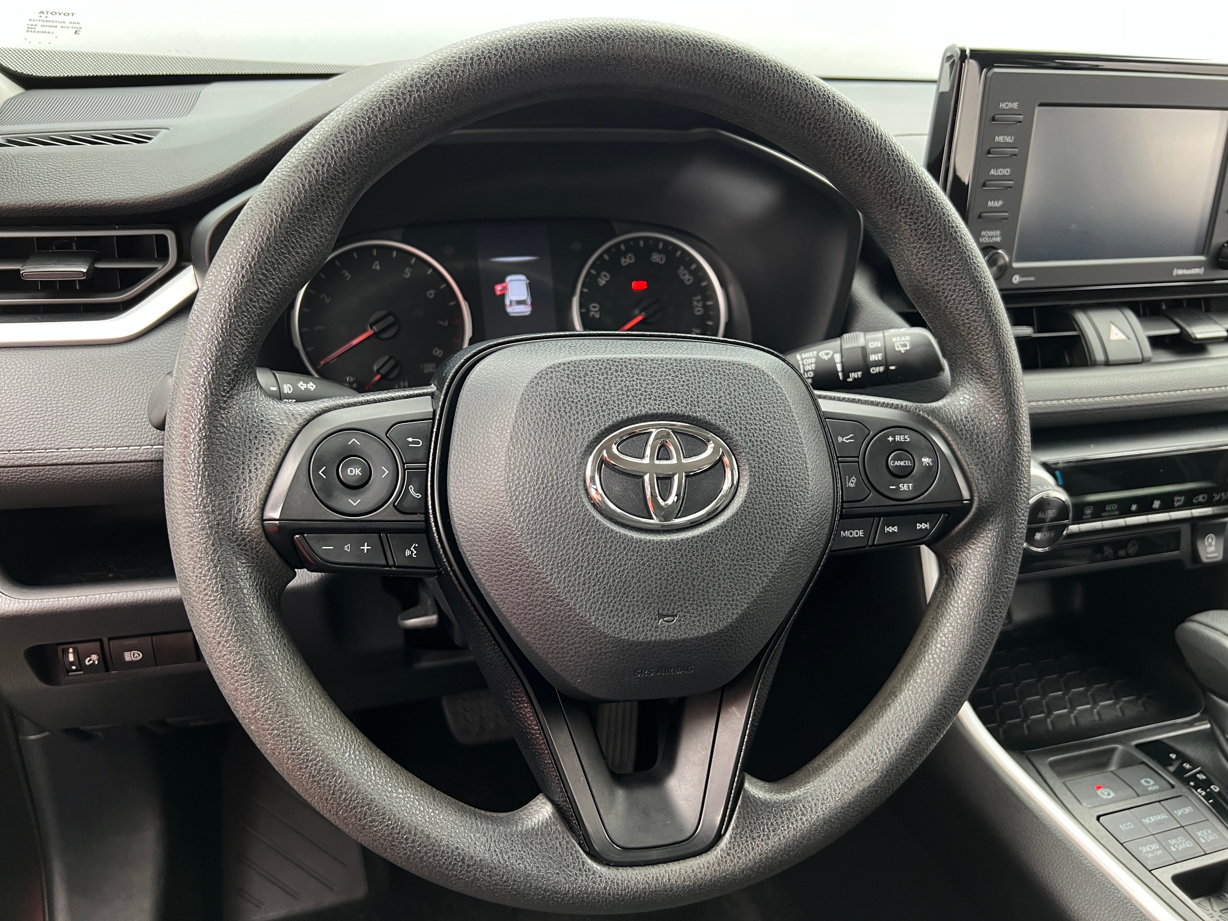 2021 Toyota RAV4 XLE 5