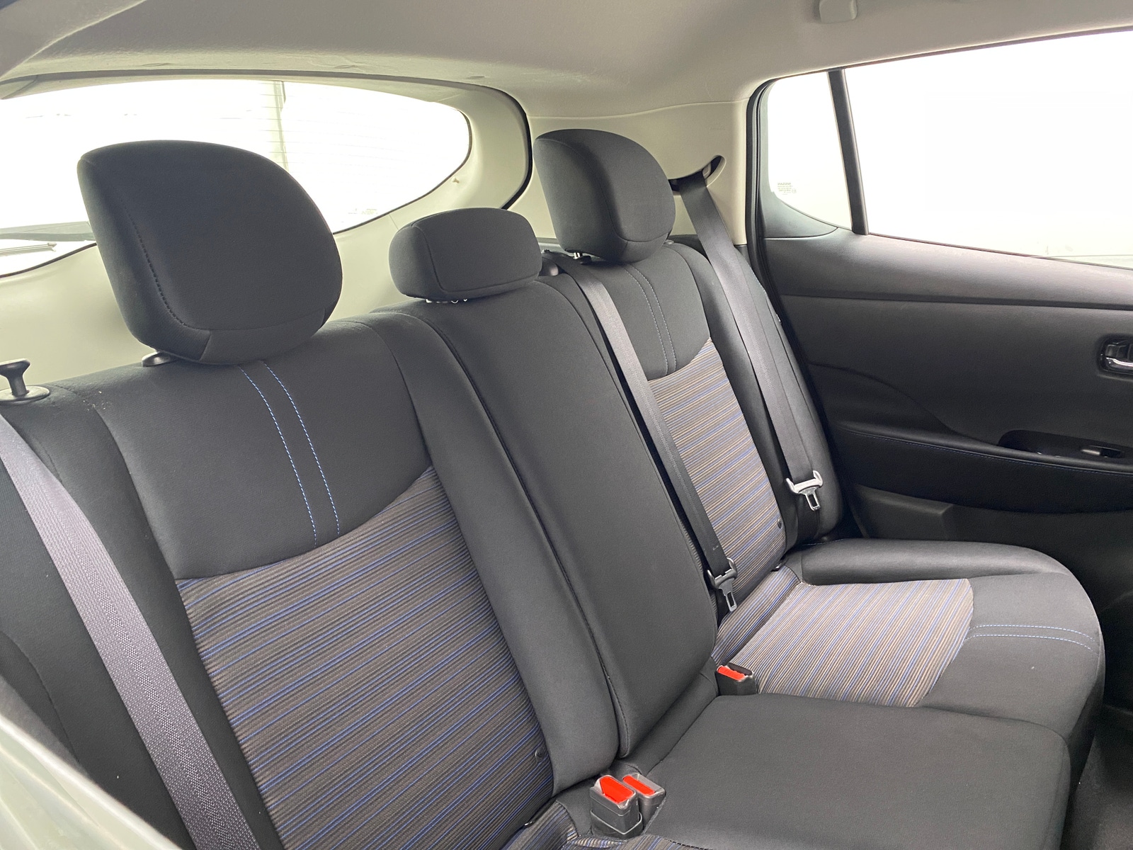 Thumbnail: 2020 Nissan Leaf - 6