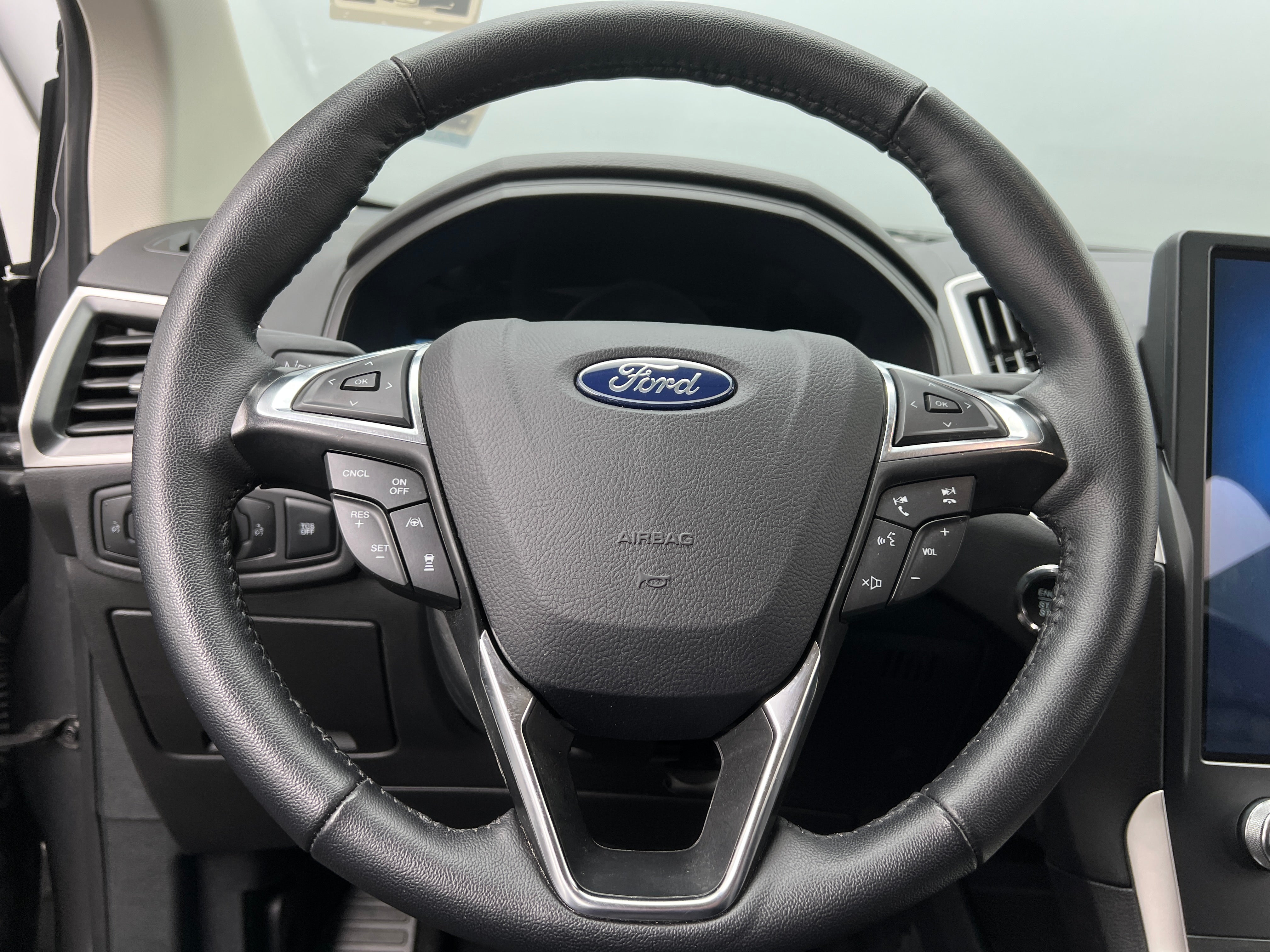 2024 Ford Edge SEL 5