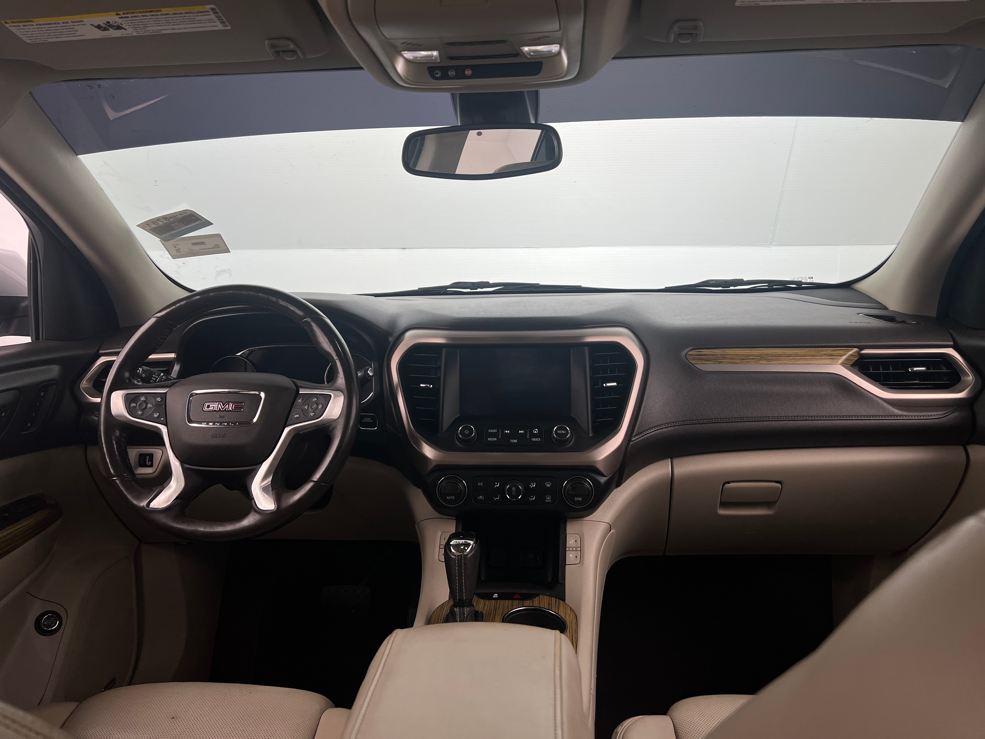 2018 GMC Acadia Denali 2