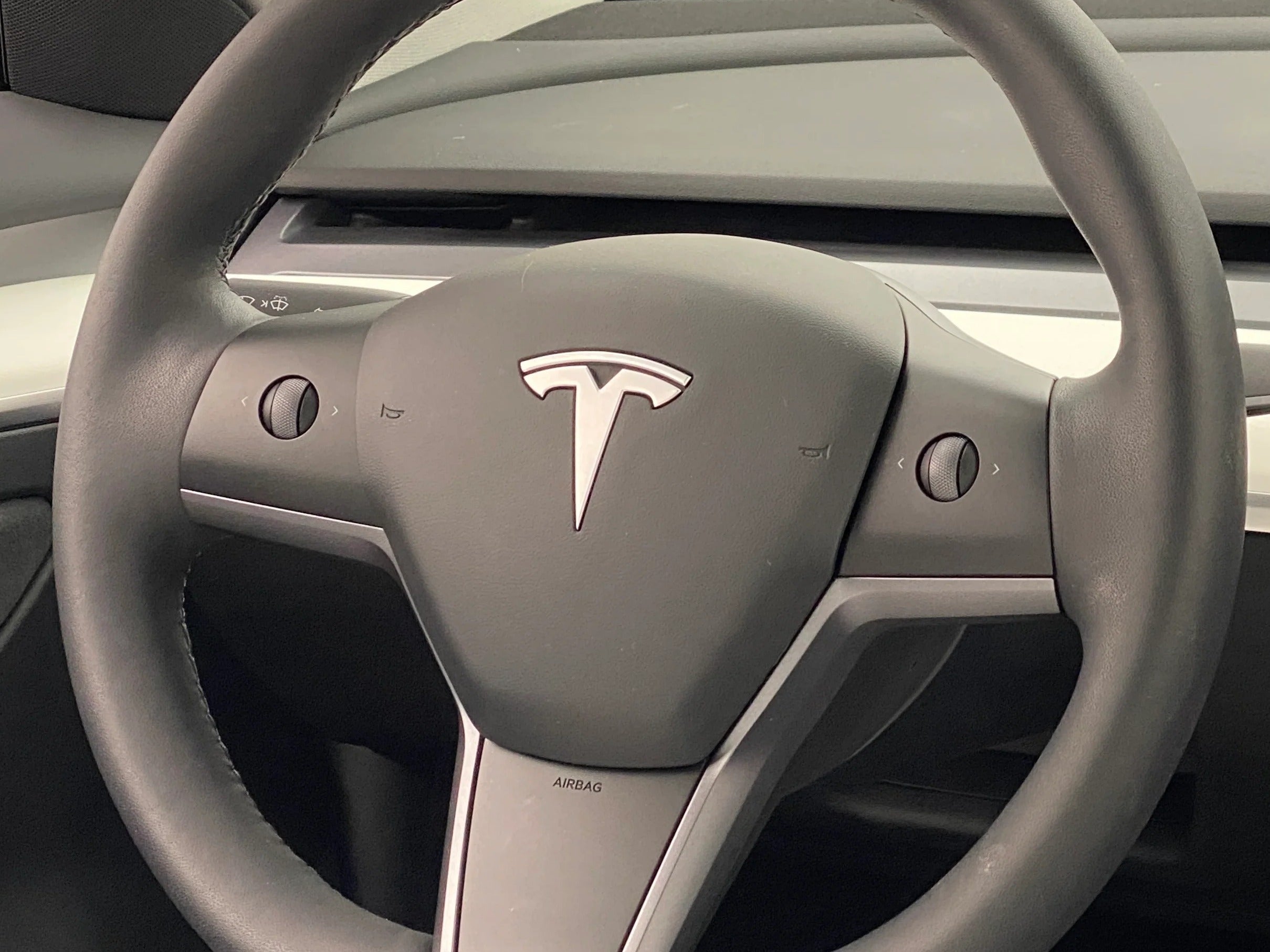 2021 Tesla Model 3 Standard Range 4