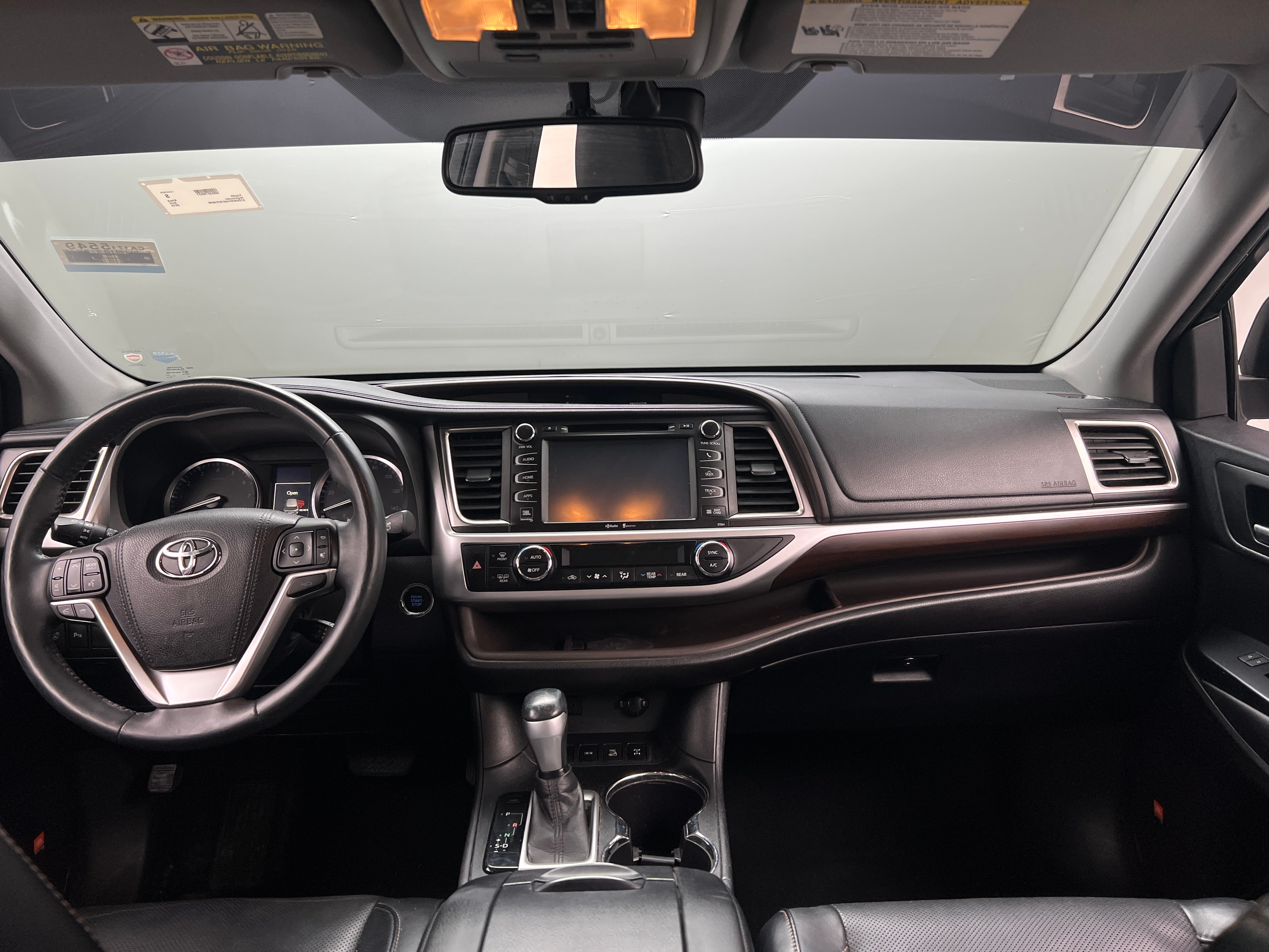 2015 Toyota Highlander Limited Platinum 3