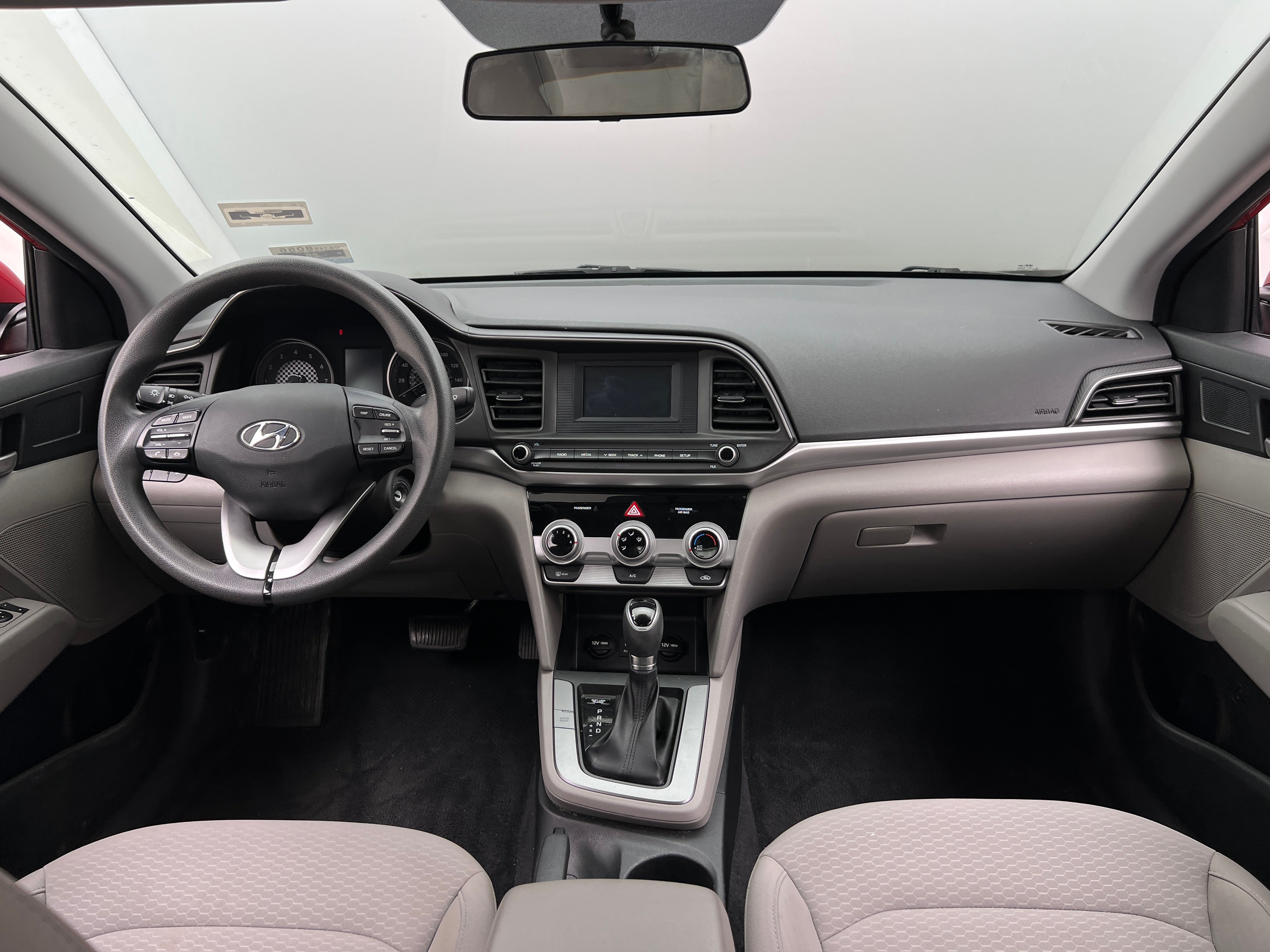 2019 Hyundai Elantra SE 3