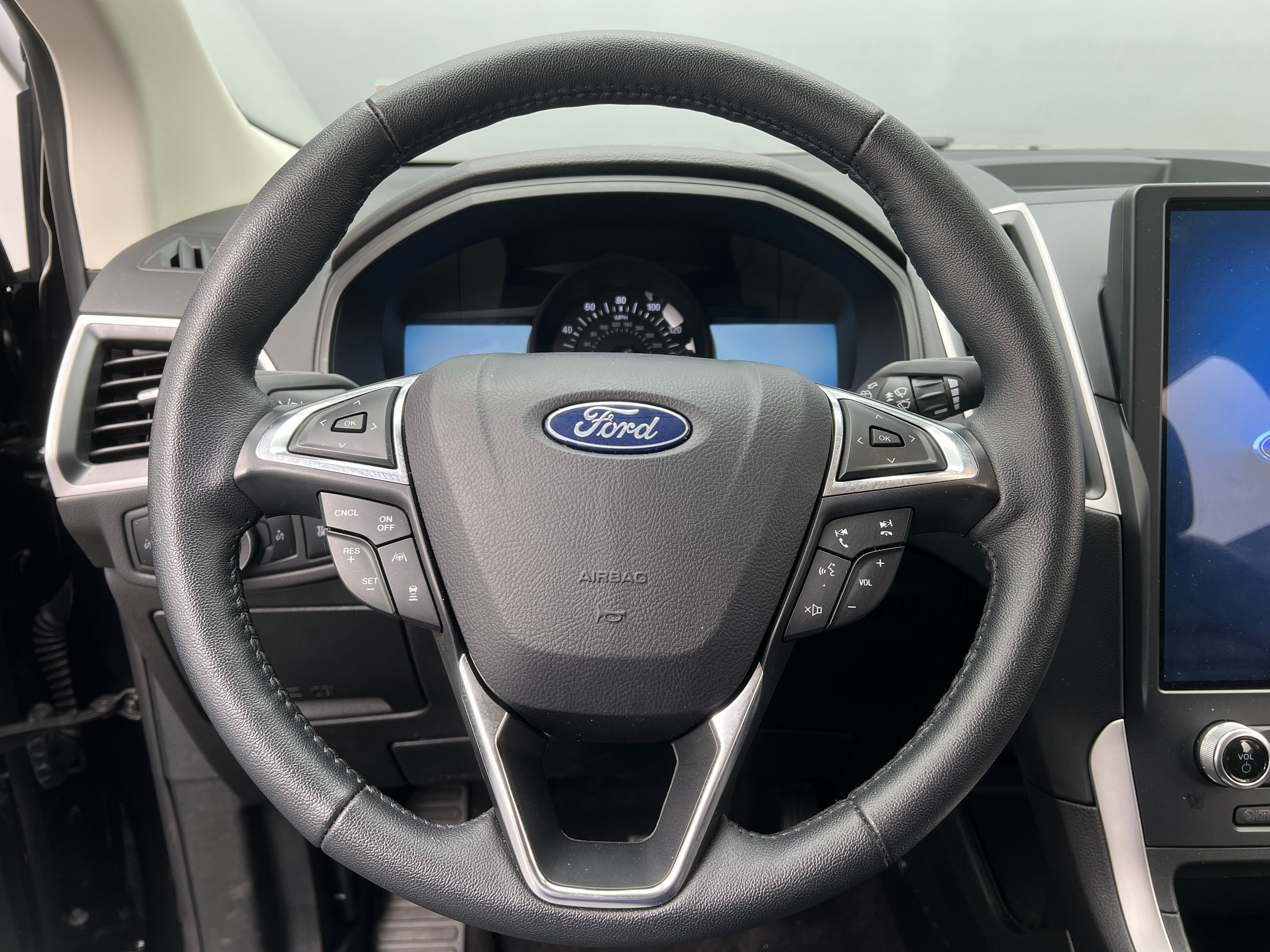 2024 Ford Edge SEL 5