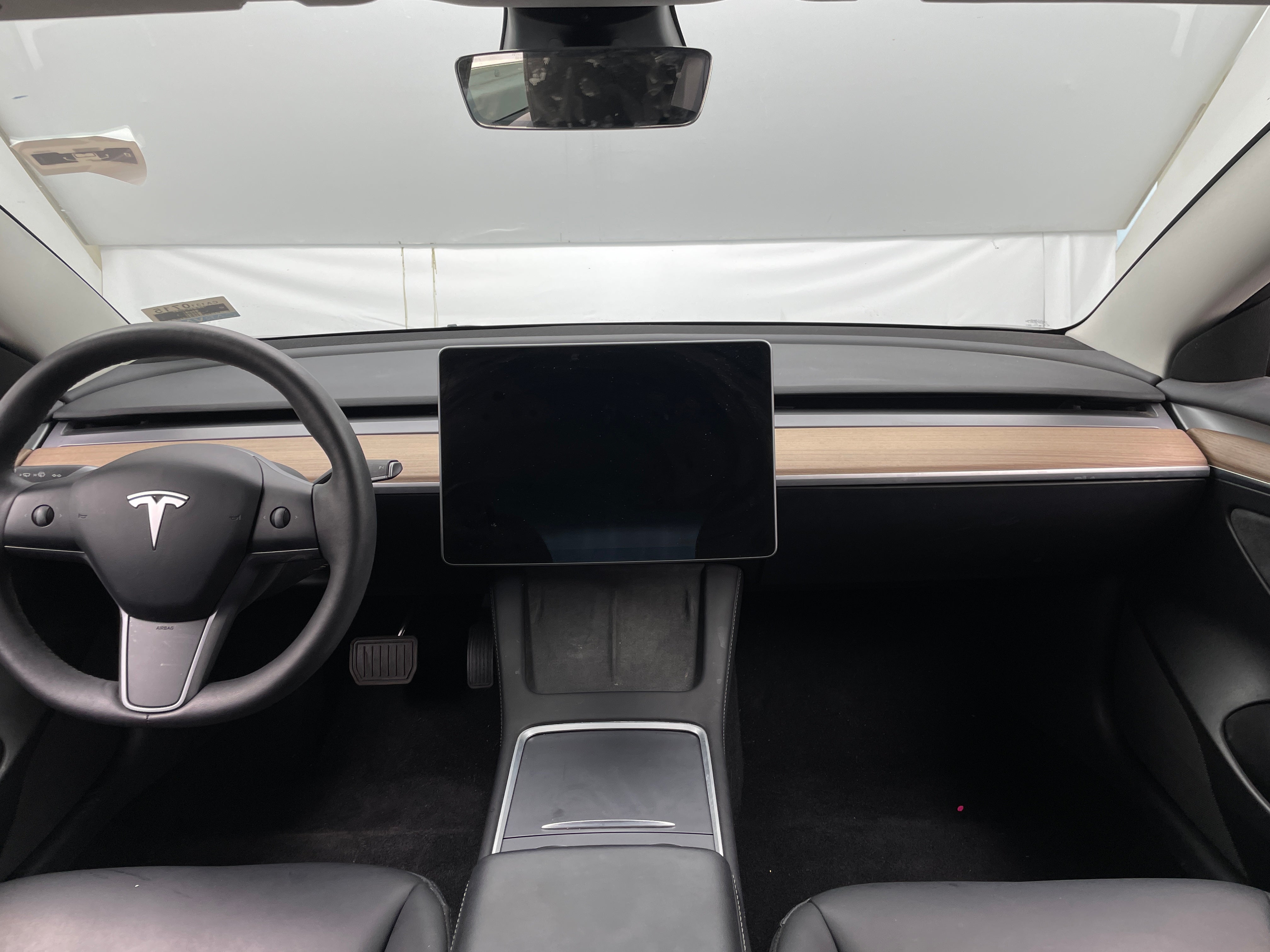 2023 Tesla Model 3 Standard Range 3