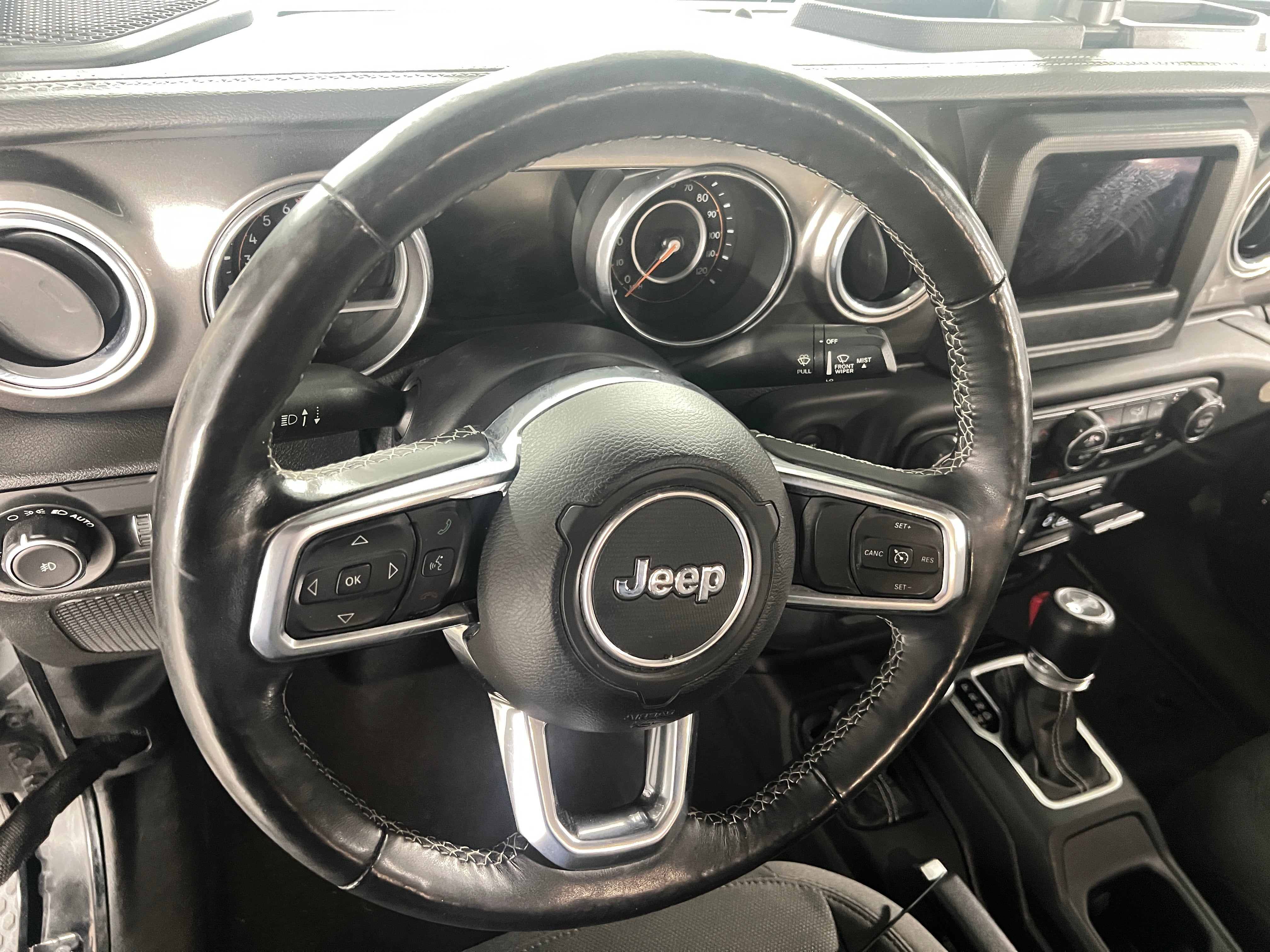 2018 Jeep Wrangler Unlimited Sahara 5