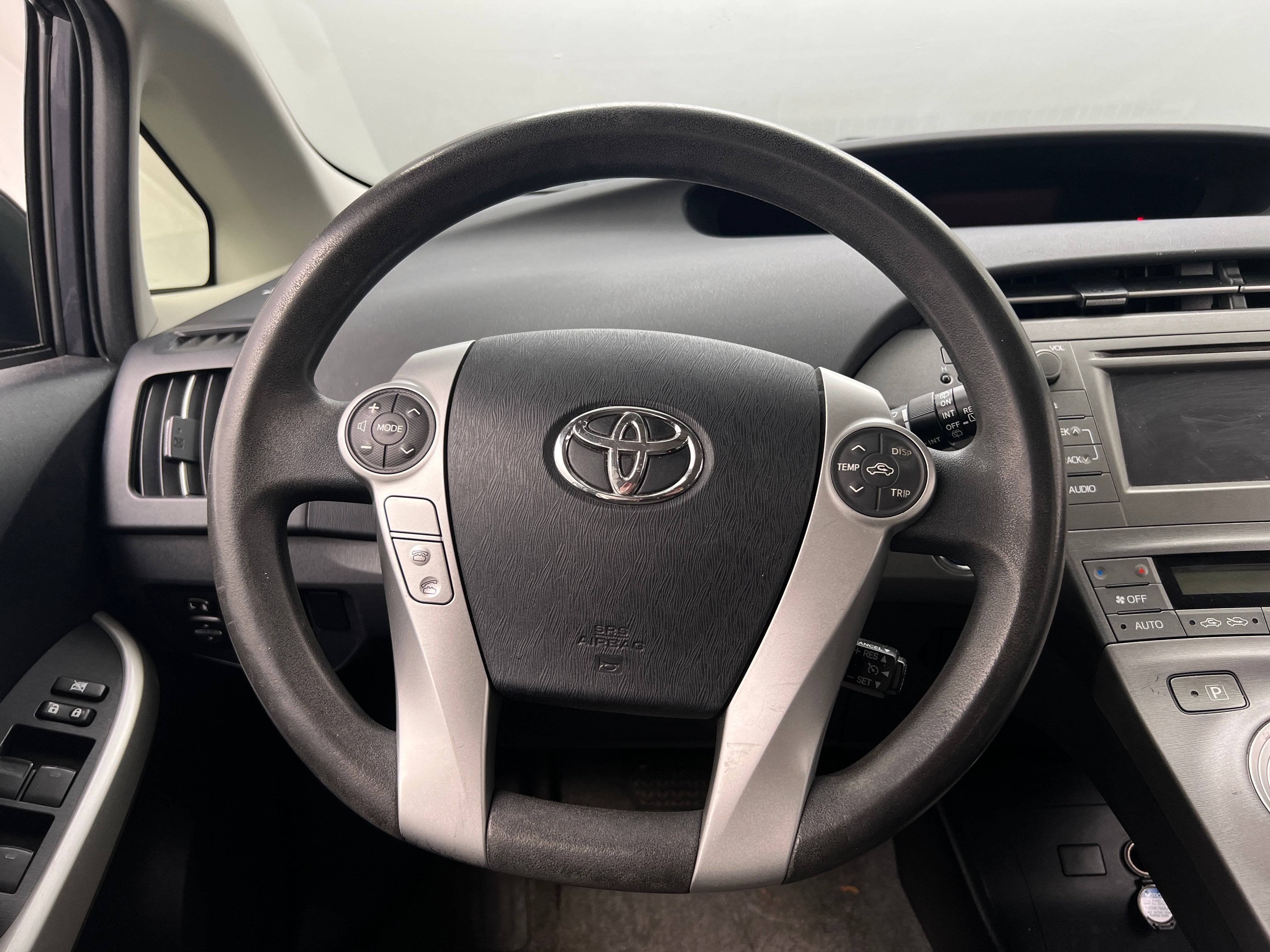 2013 Toyota Prius Two 5