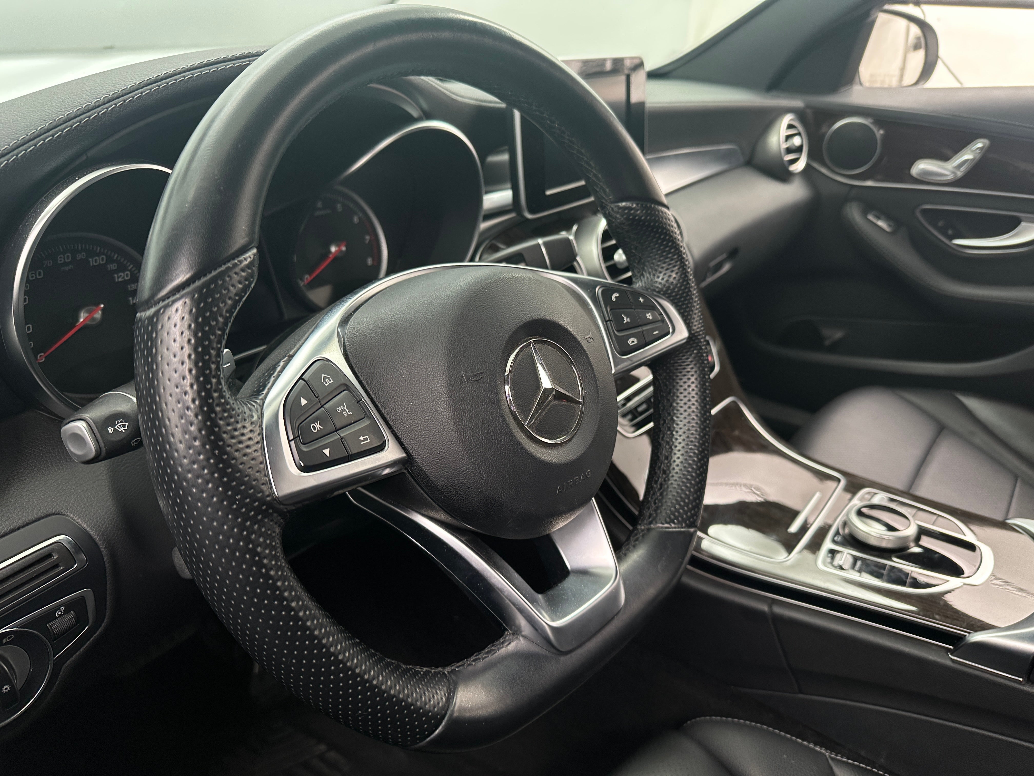 2017 Mercedes-Benz C-Class C 300 5