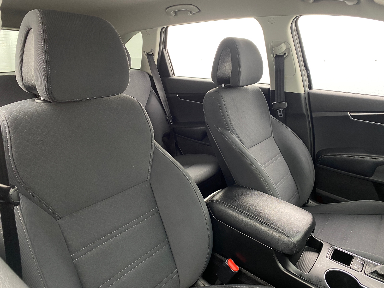 Thumbnail: 2016 Kia Sorento - 2