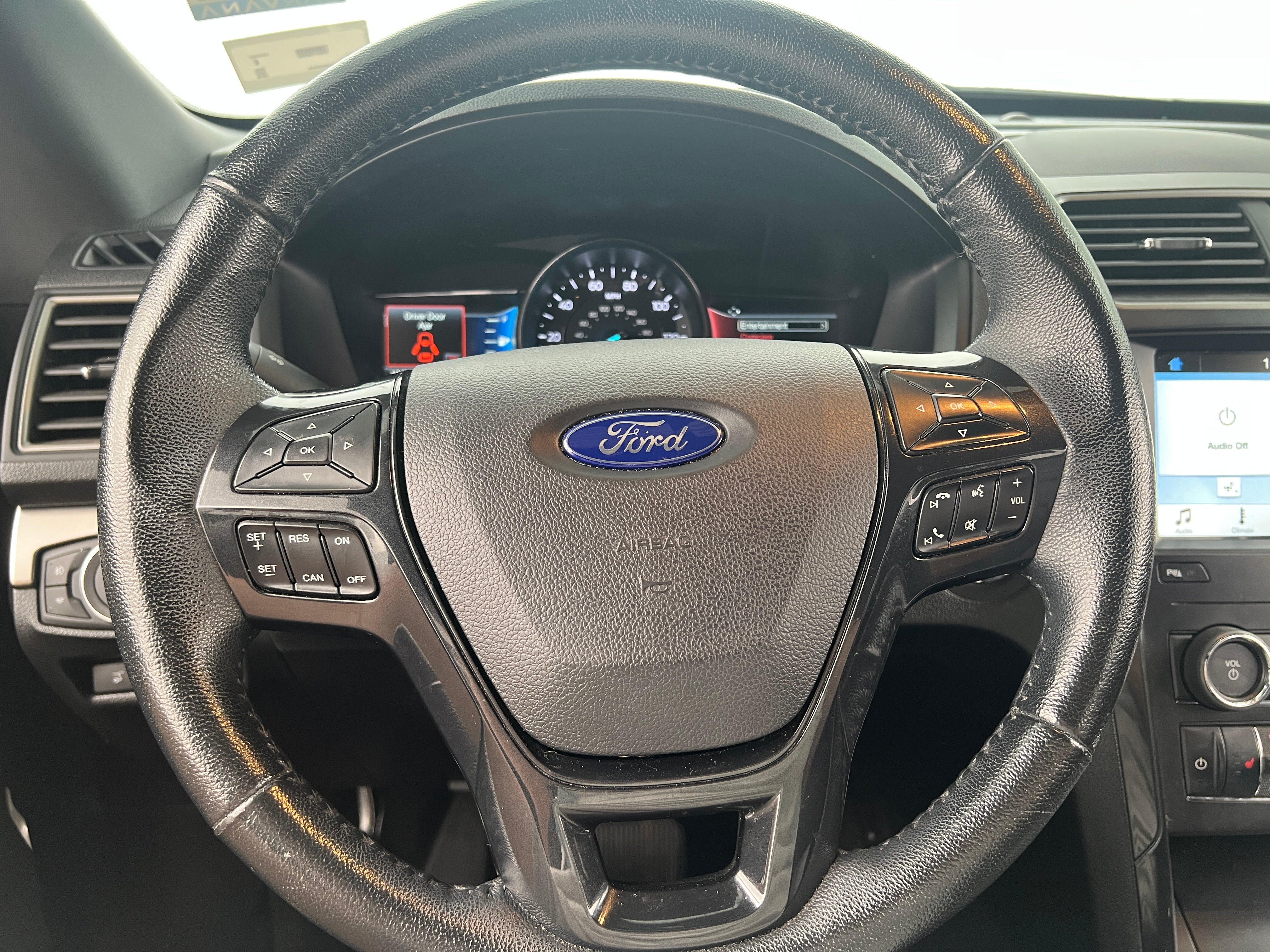 2018 Ford Explorer XLT 5