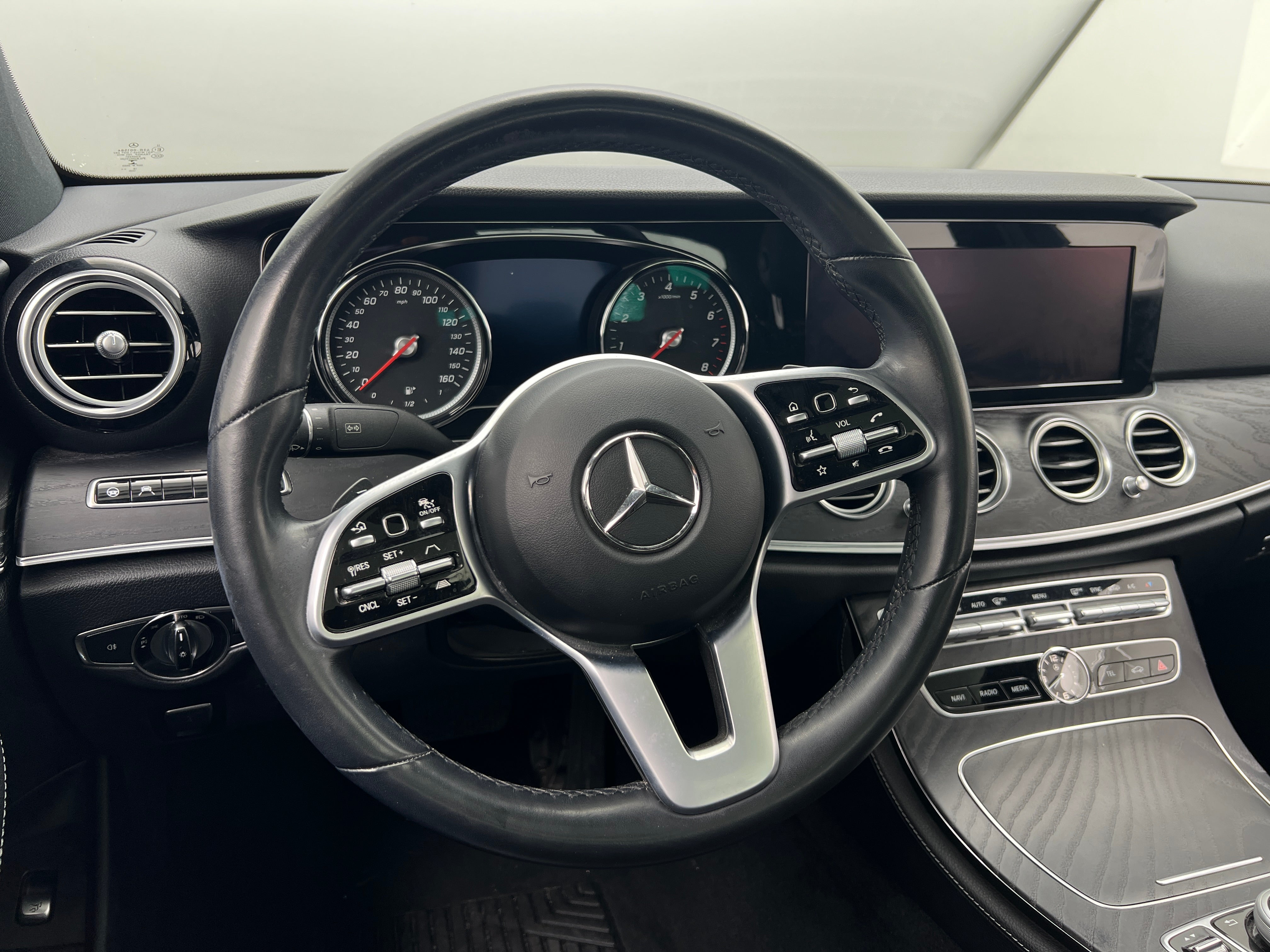 2019 Mercedes-Benz E-Class E 300 5