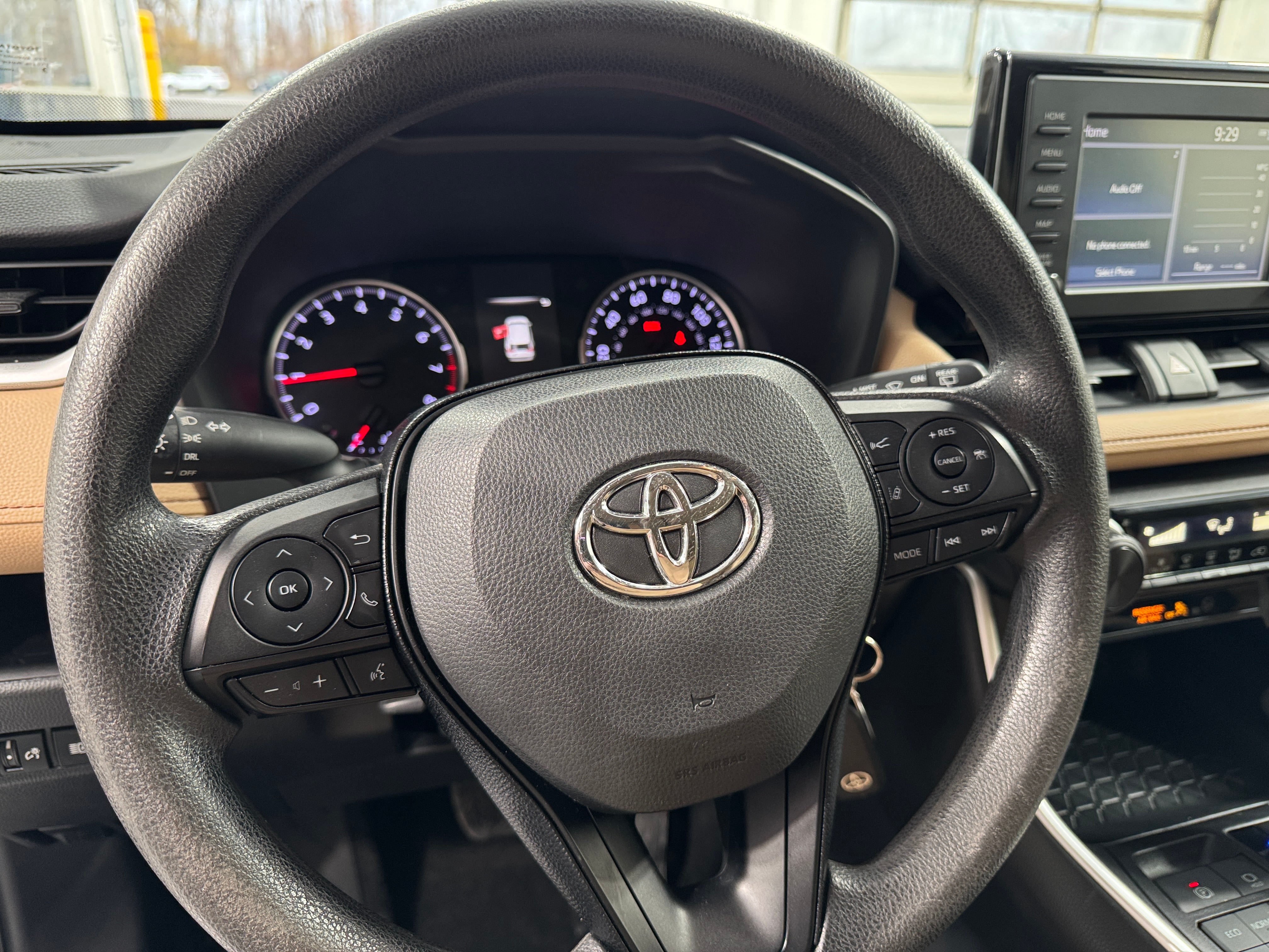 2019 Toyota RAV4 LE 5