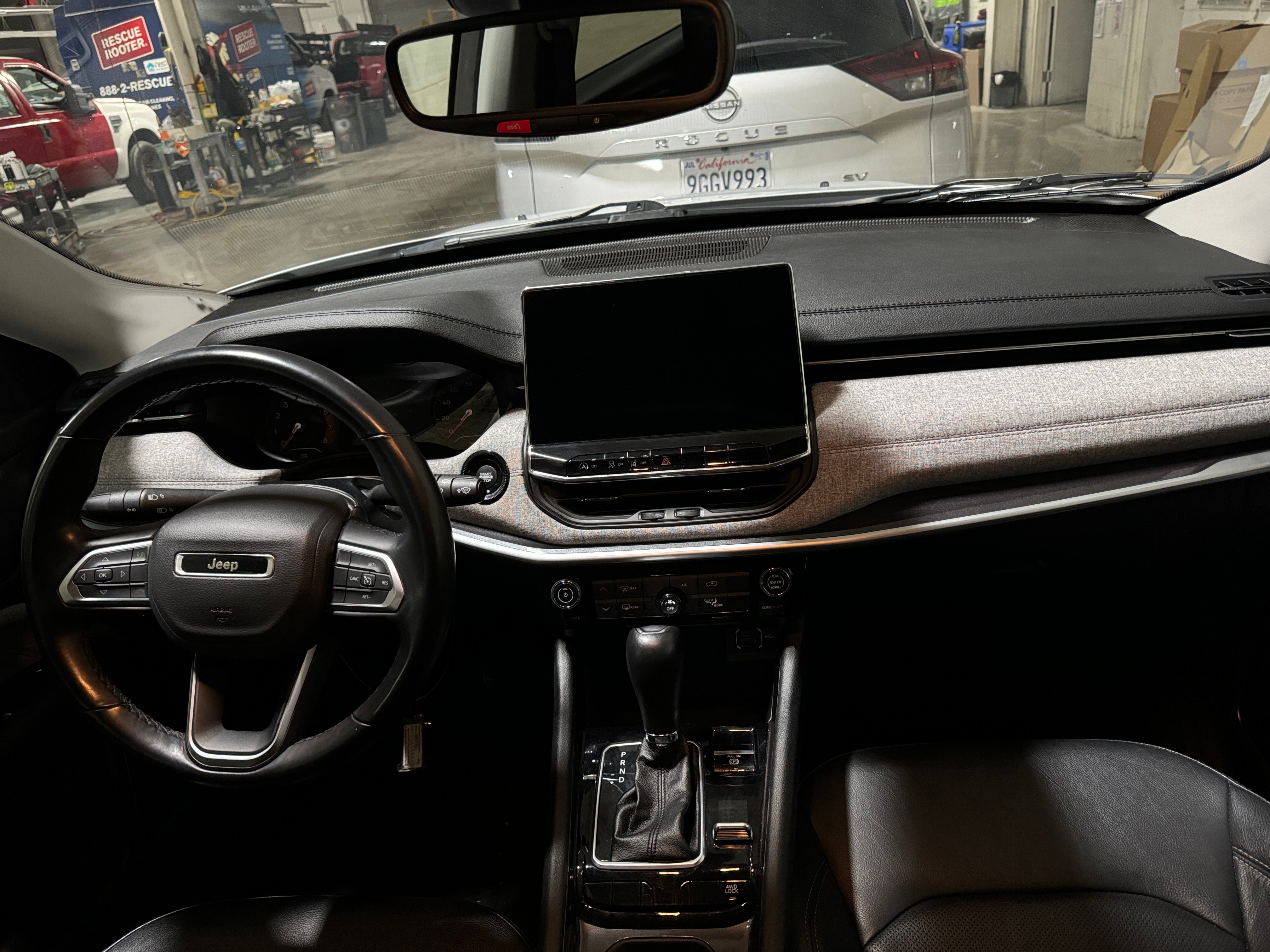 2022 Jeep Compass Latitude 2