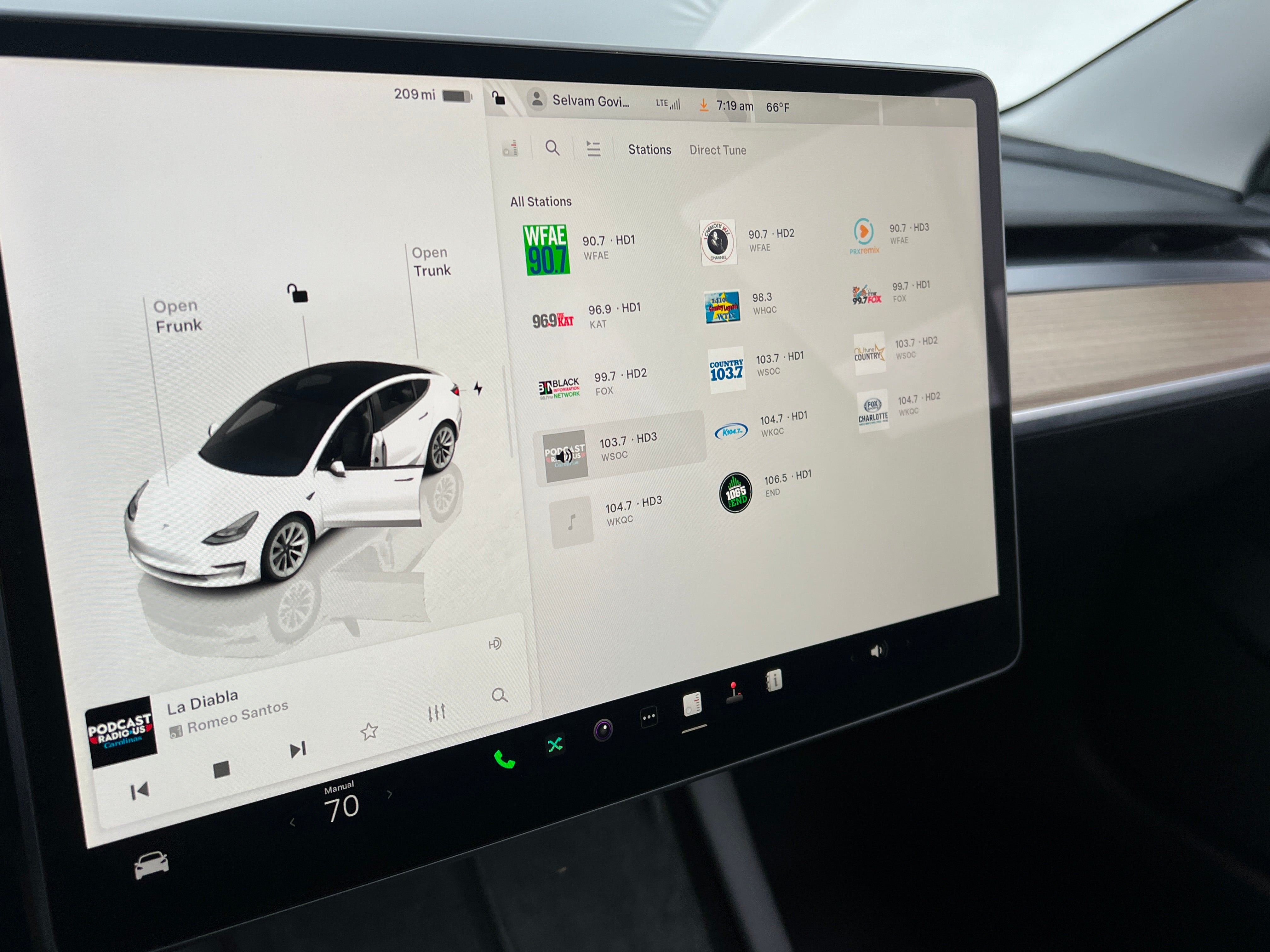 2023 Tesla Model 3 Standard Range 4