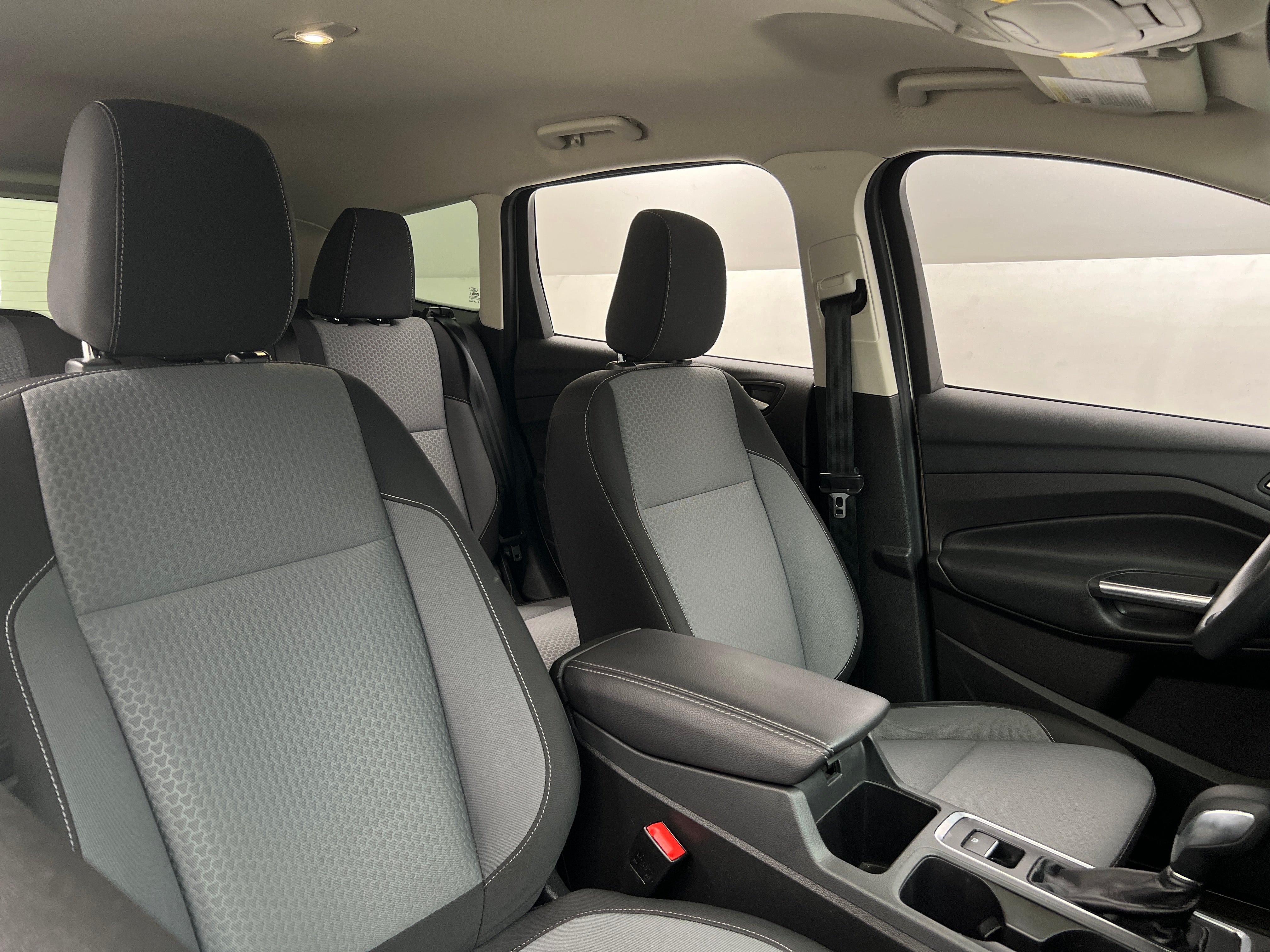 2018 Ford Escape SE 2