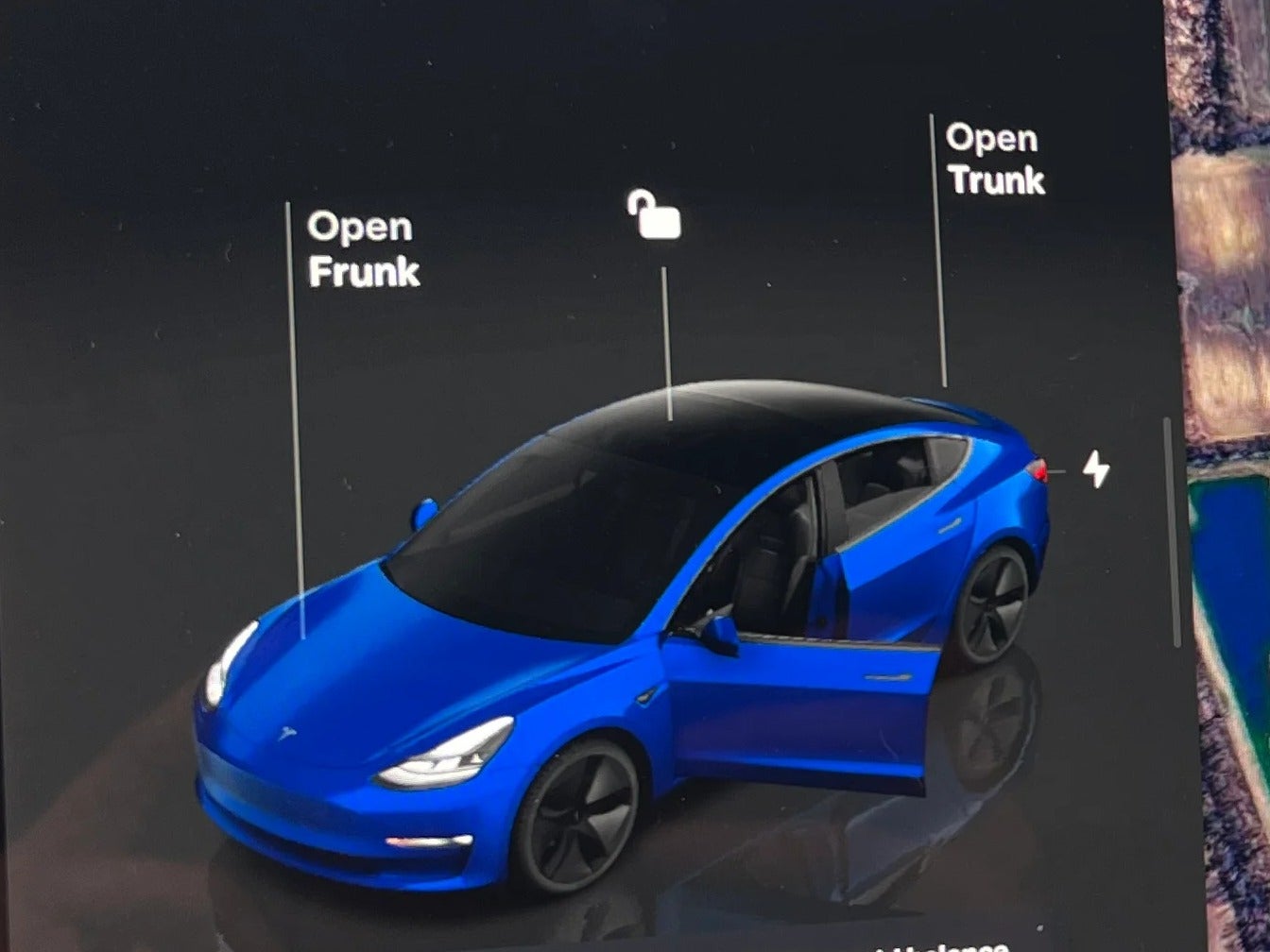 2022 Tesla Model 3 Standard Range 4