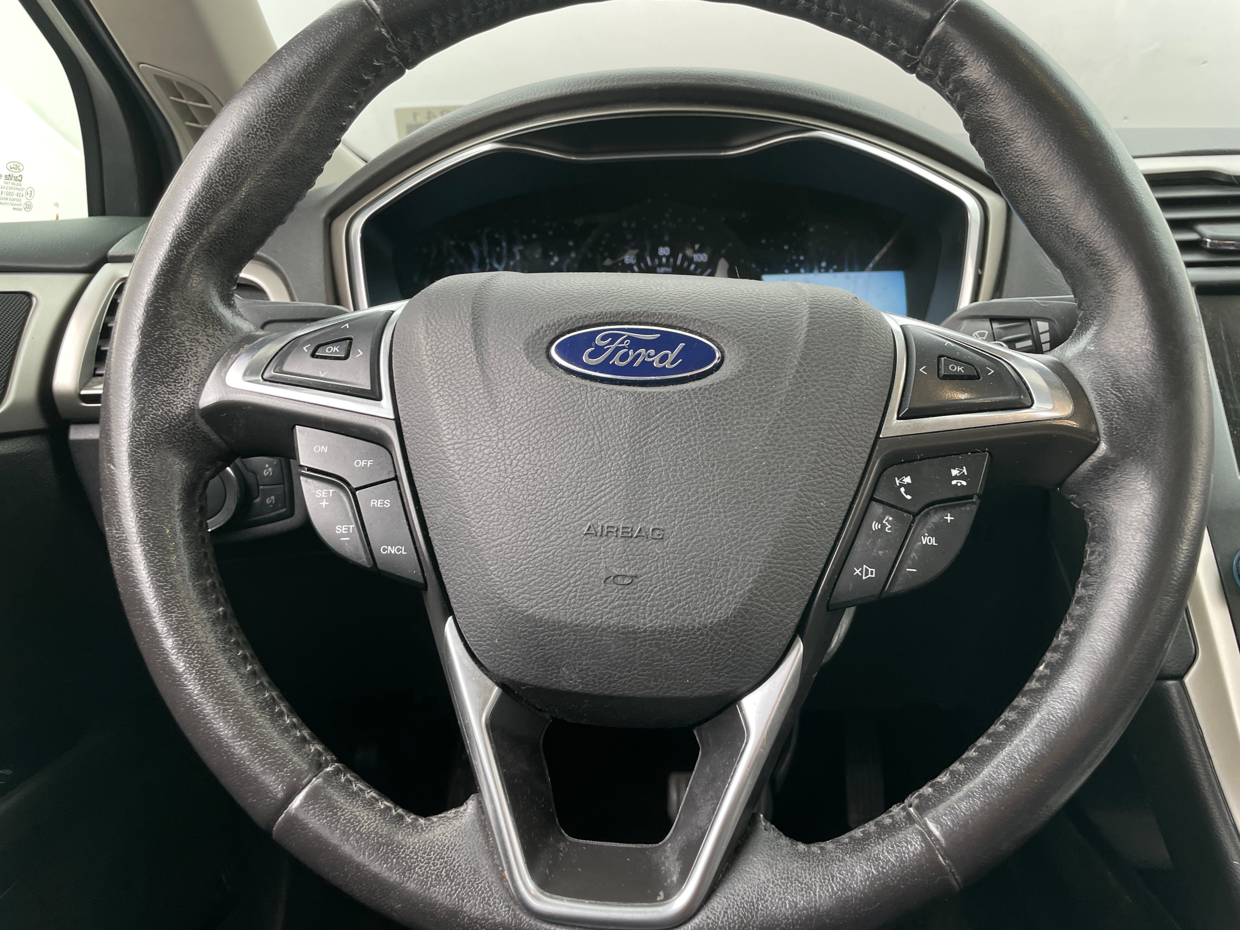 2016 Ford Fusion SE 5