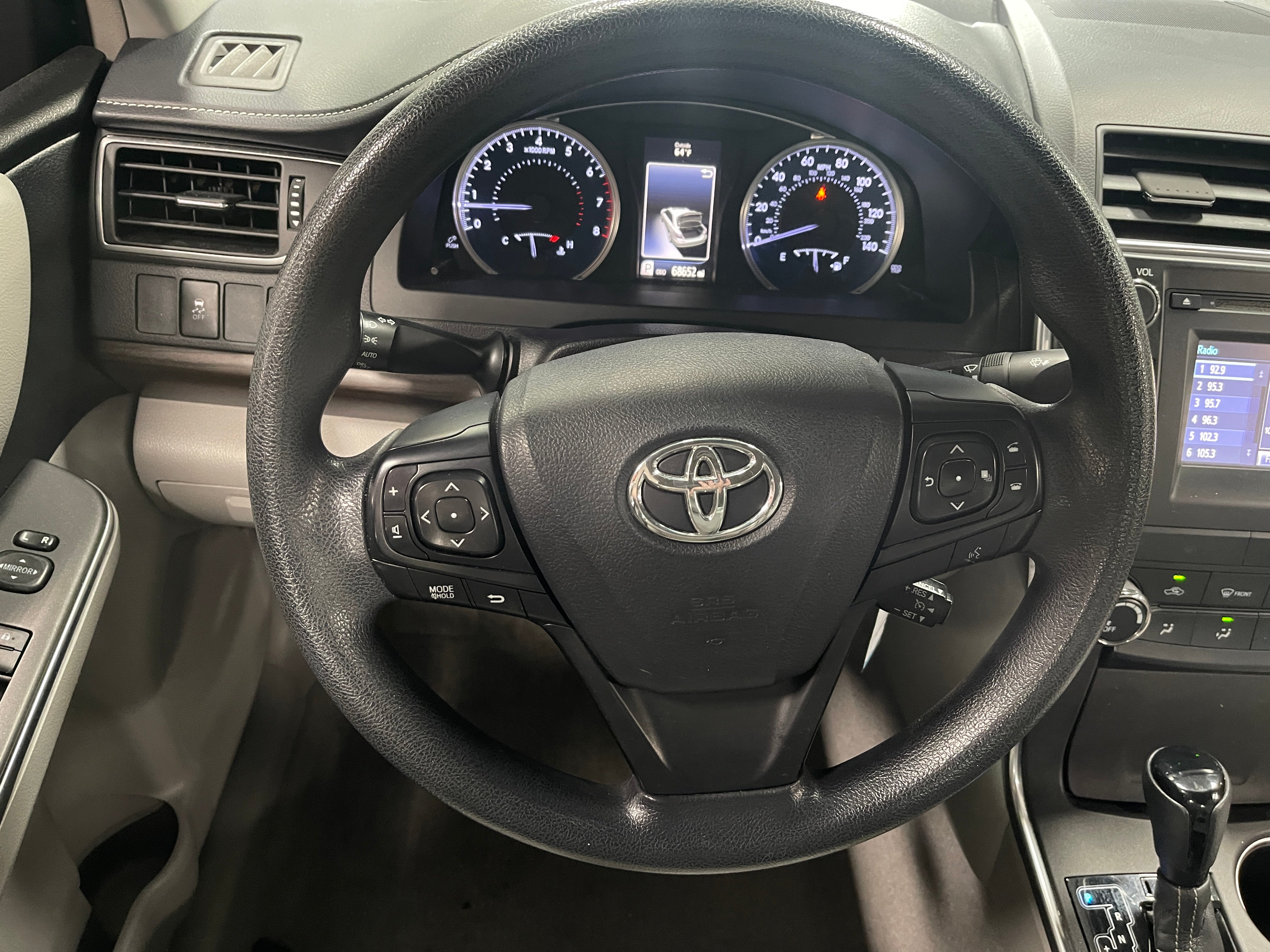 2016 Toyota Camry LE 5