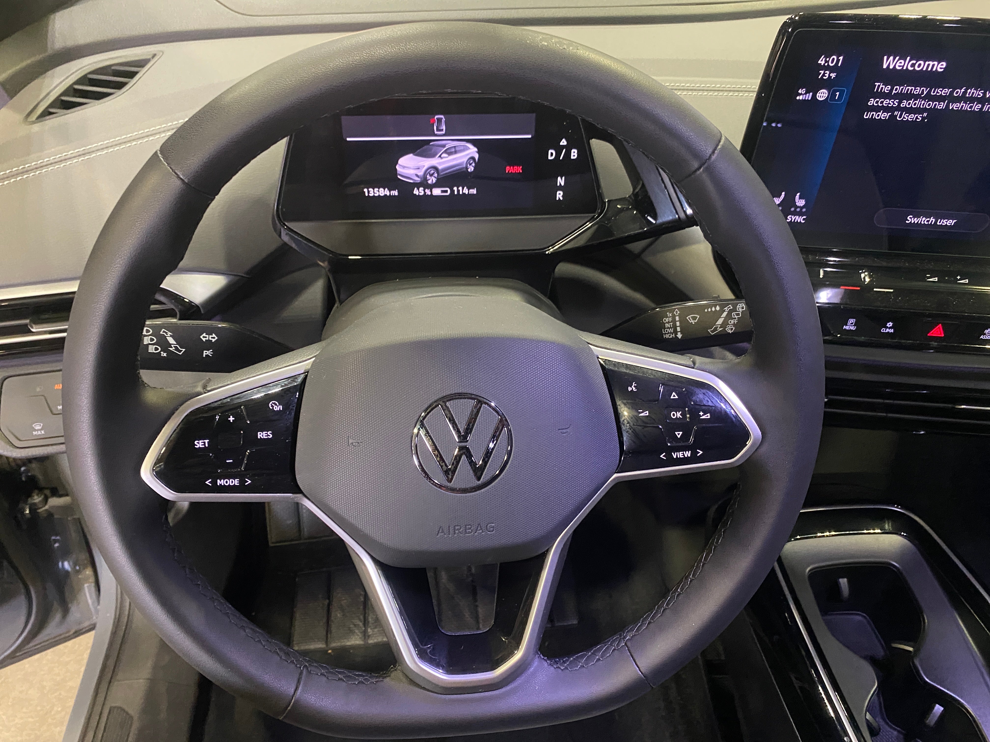 2023 Volkswagen ID.4 Pro 5