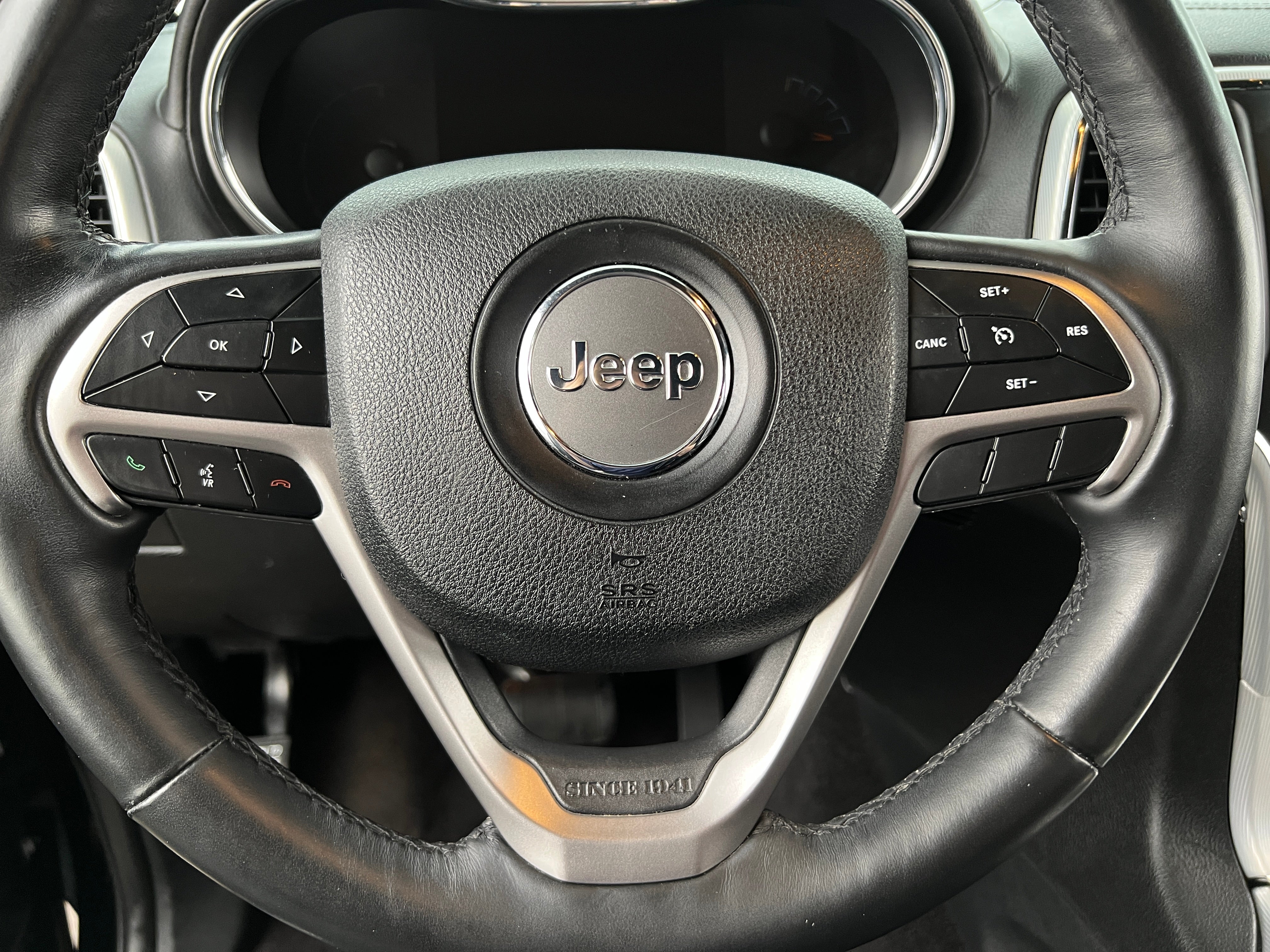 2018 Jeep Grand Cherokee Sterling Edition 4