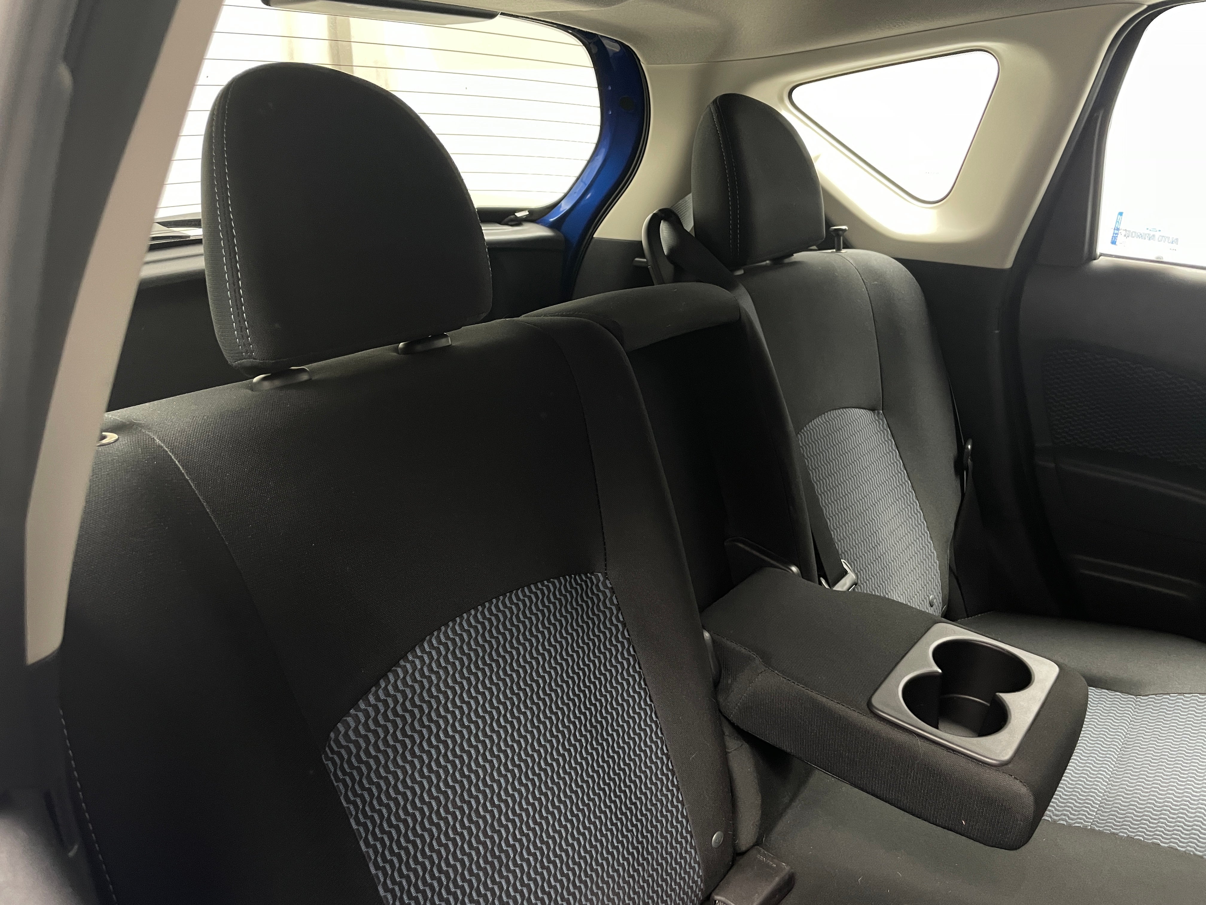 2016 Nissan Versa Note SL 6