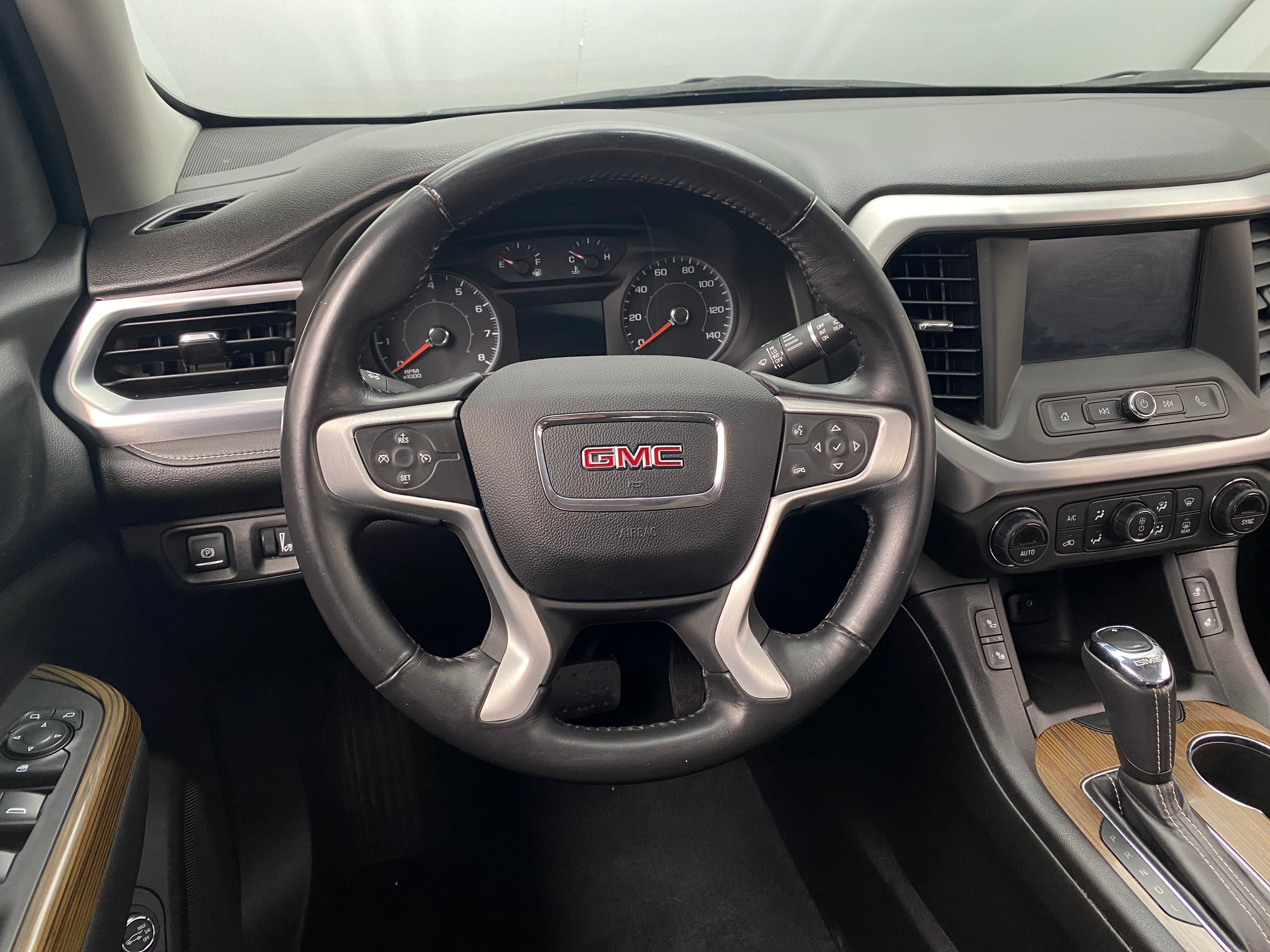 2018 GMC Acadia SLE 5