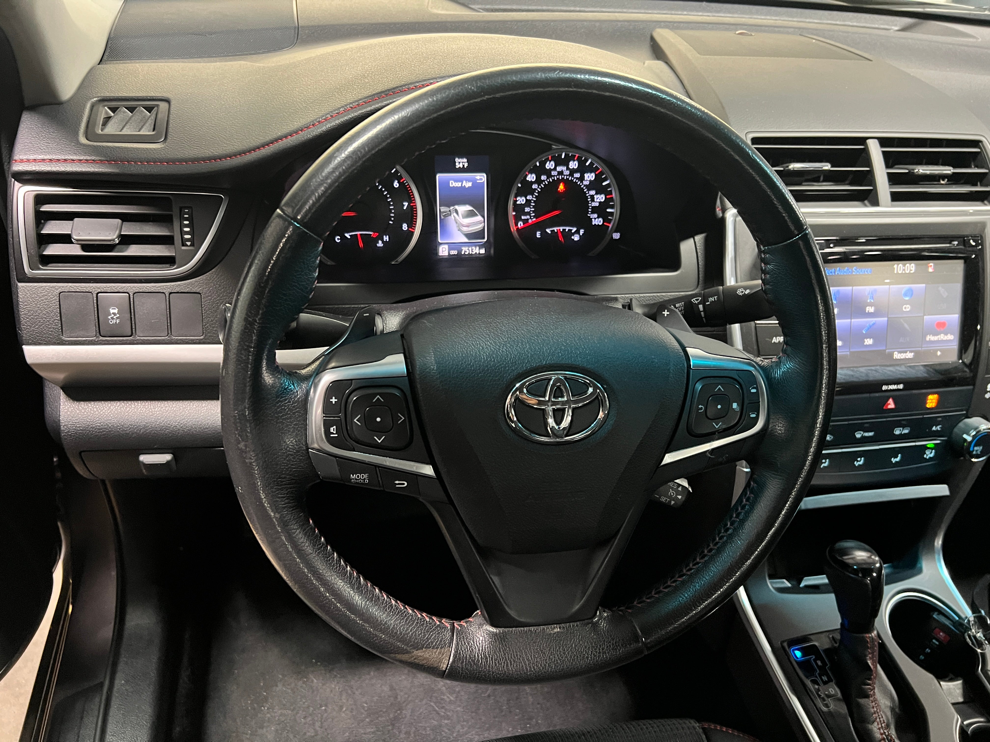 2017 Toyota Camry SE 5