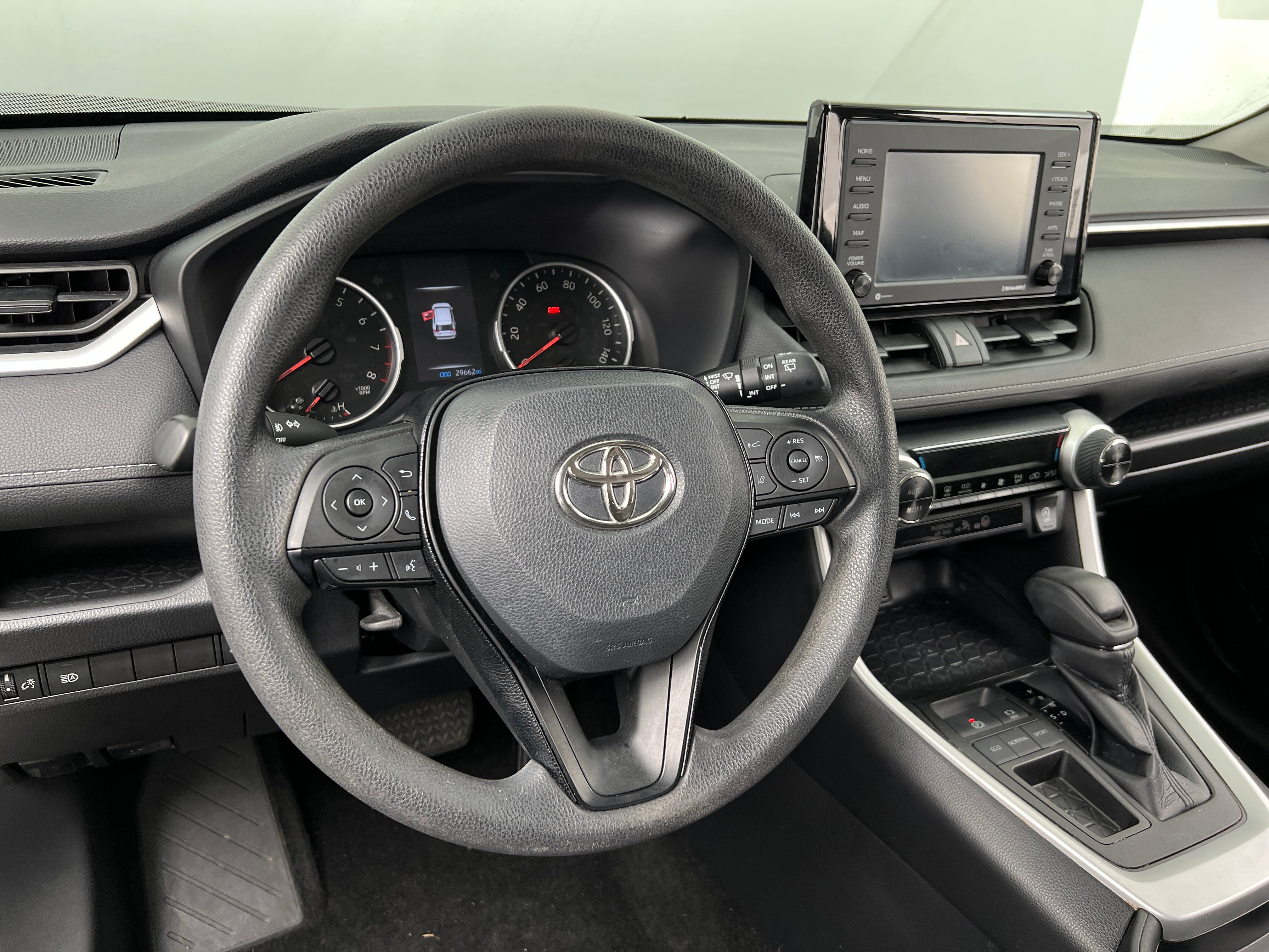 2021 Toyota RAV4 XLE 5