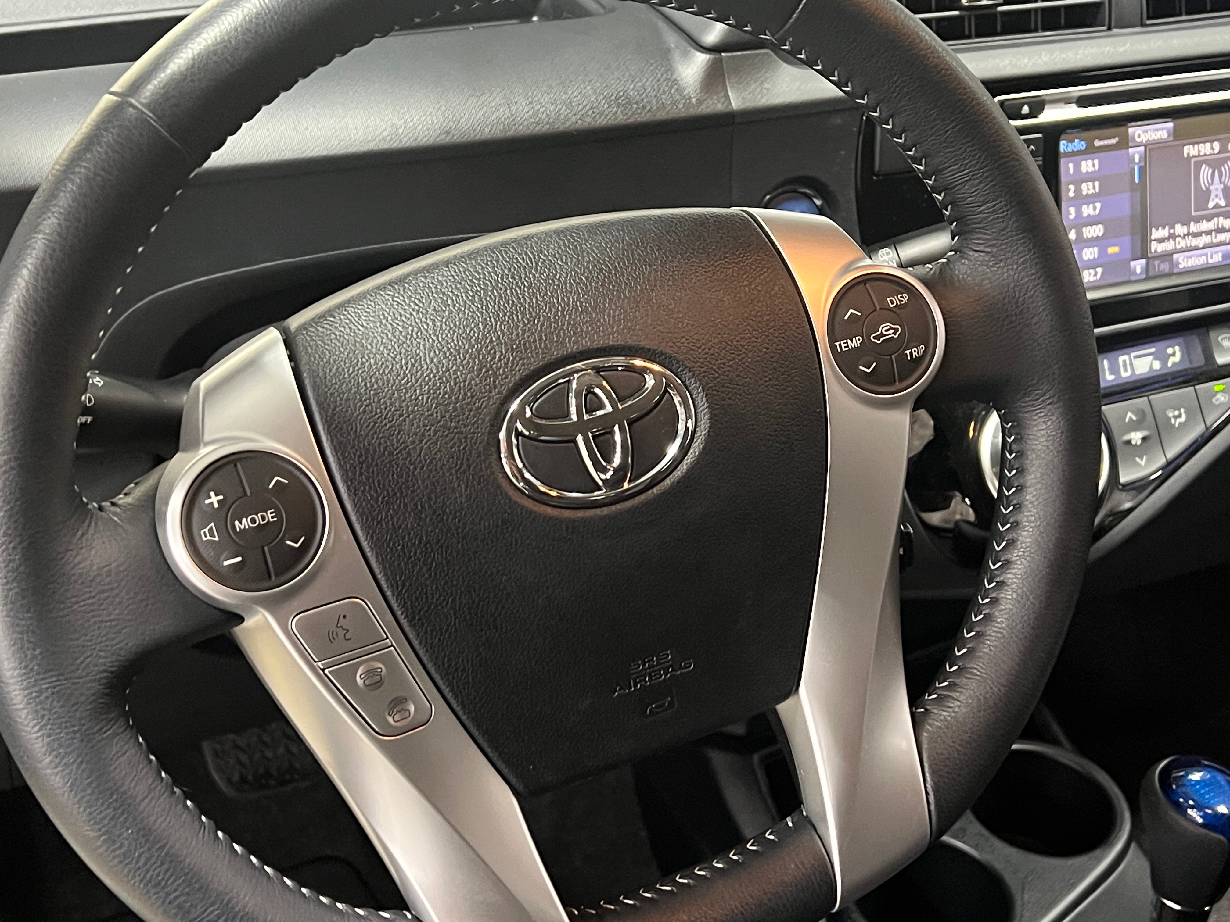 2017 Toyota Prius c Four 5