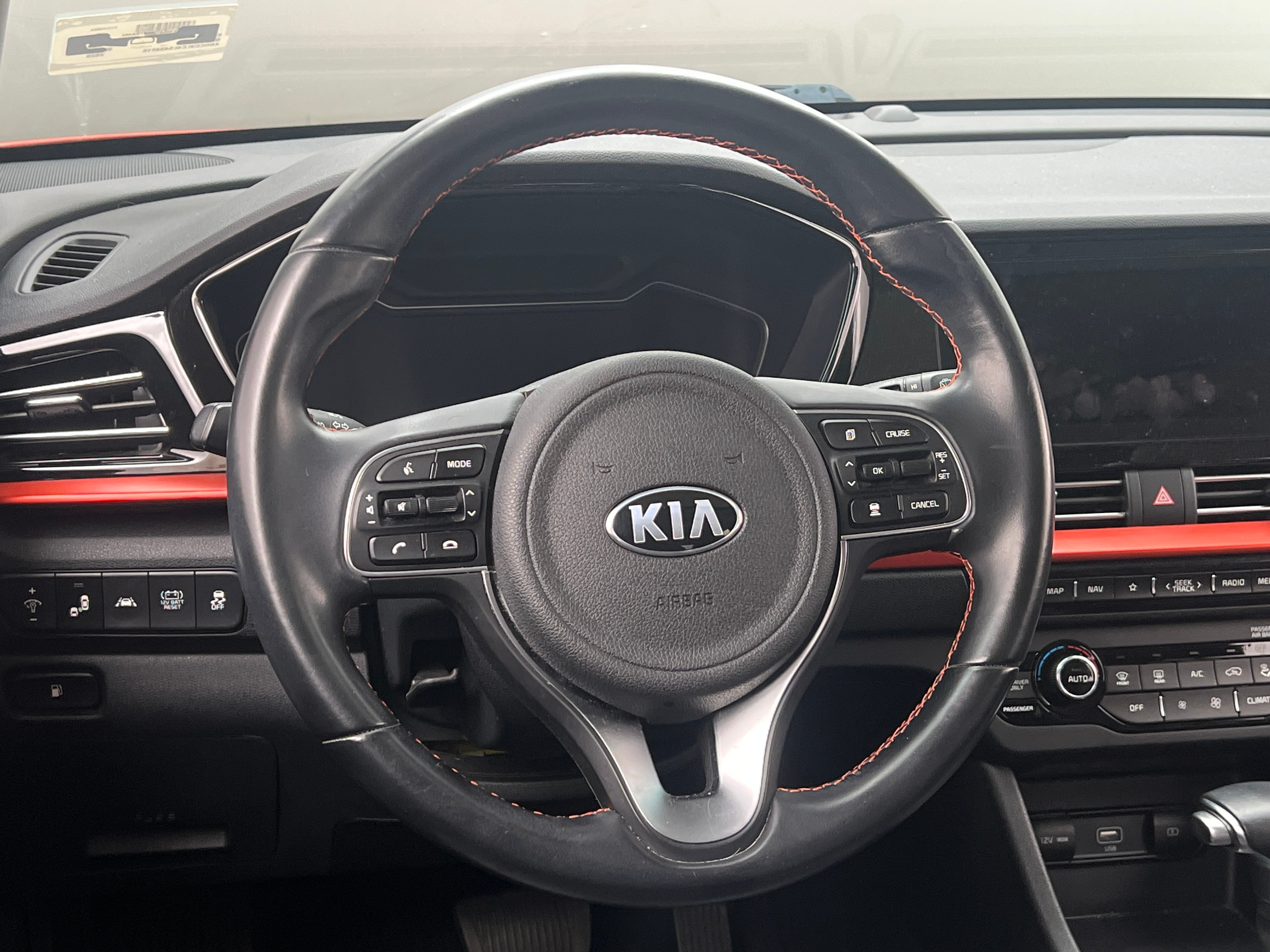 2020 Kia Niro Touring 4