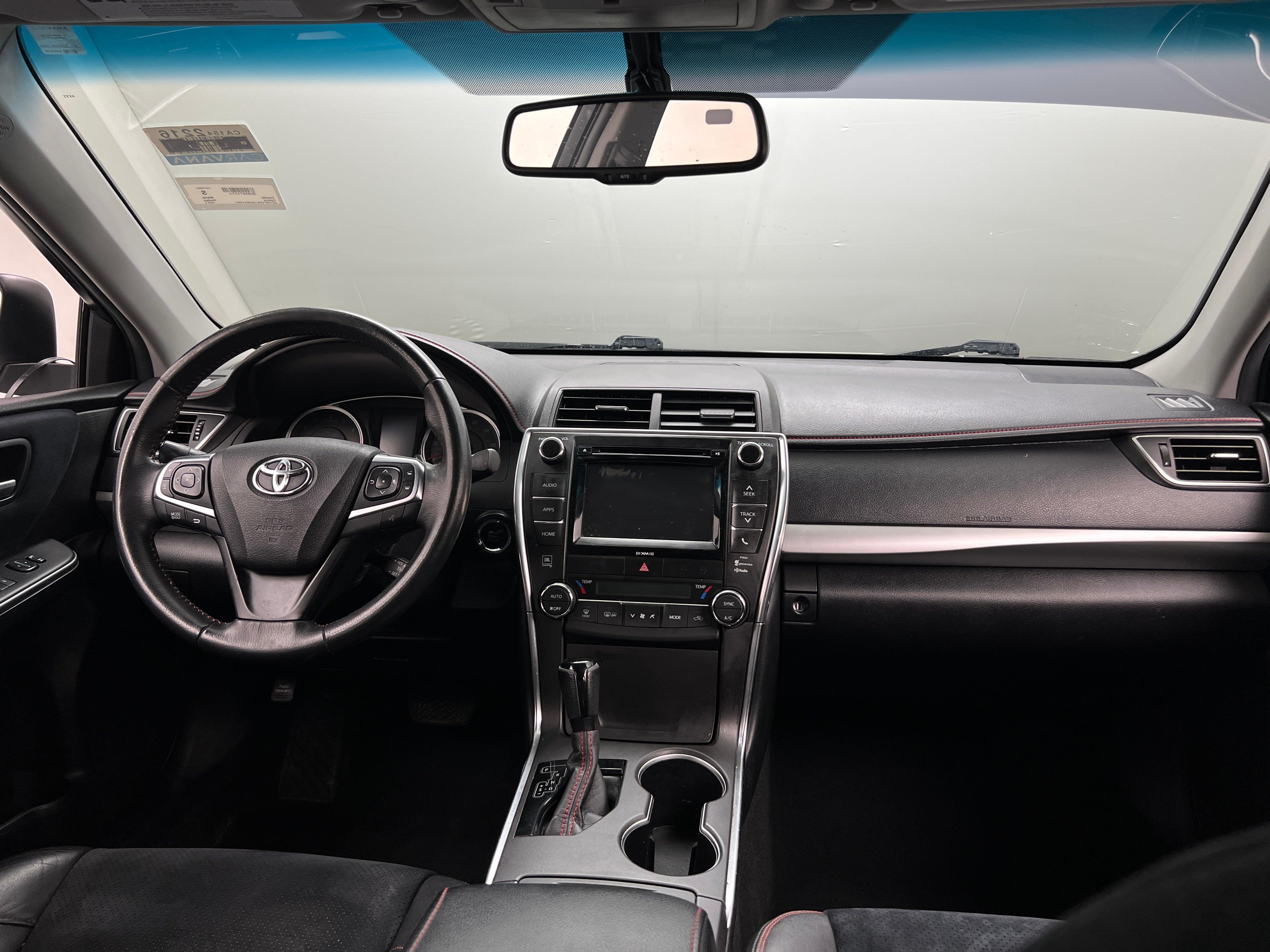 2017 Toyota Camry XSE 2