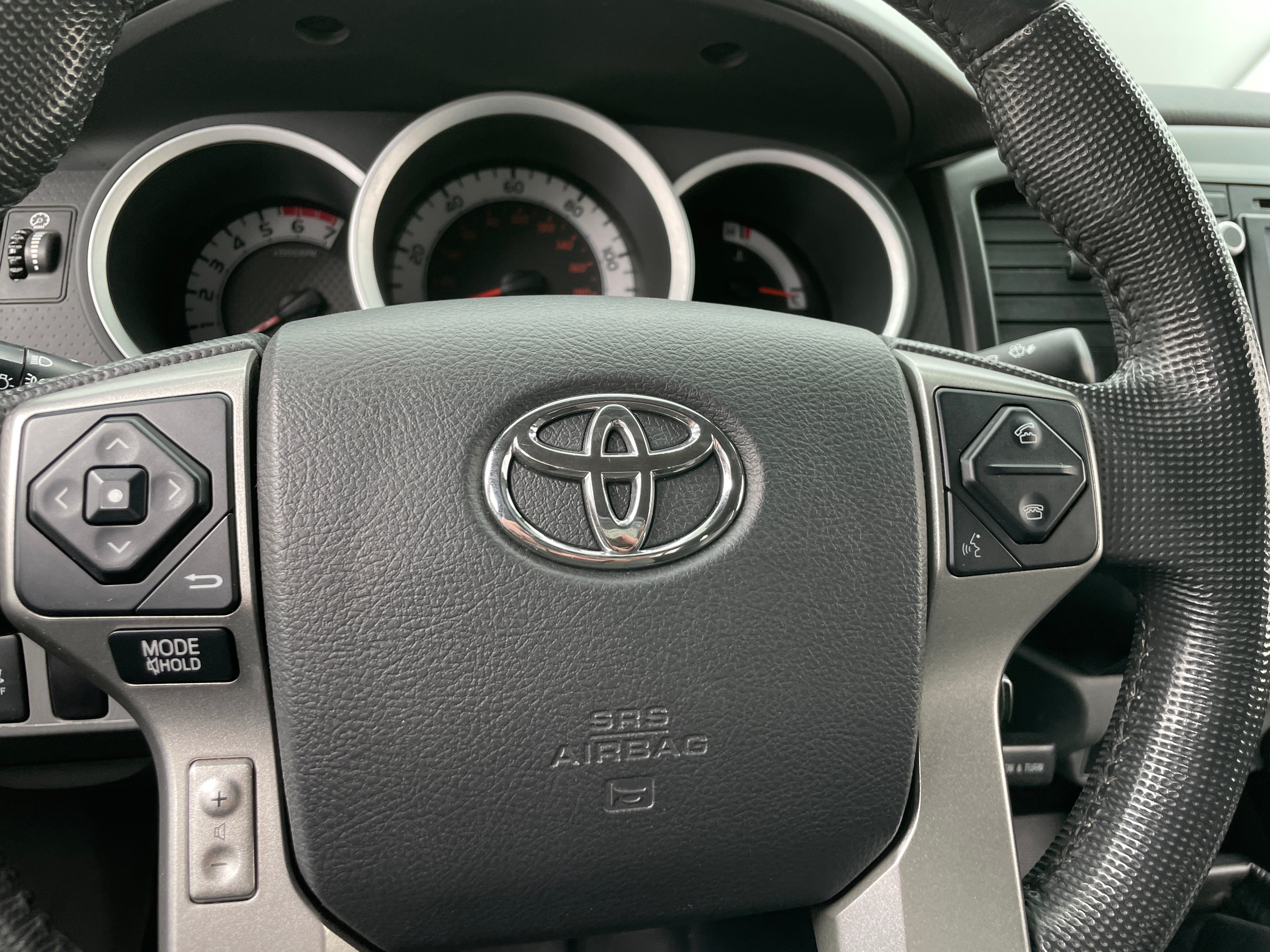 2014 Toyota Tacoma  4