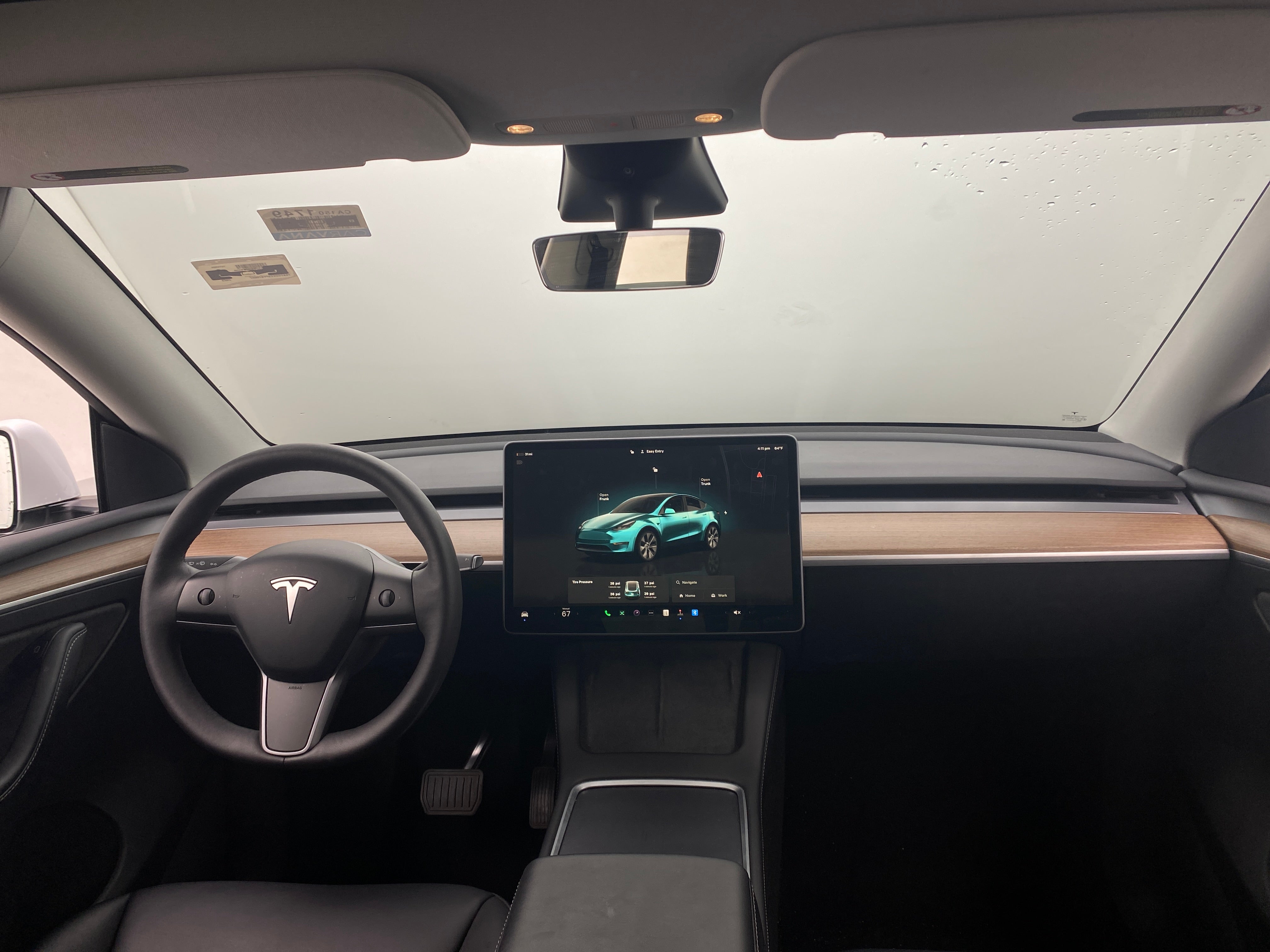 2023 Tesla Model Y Long Range 3