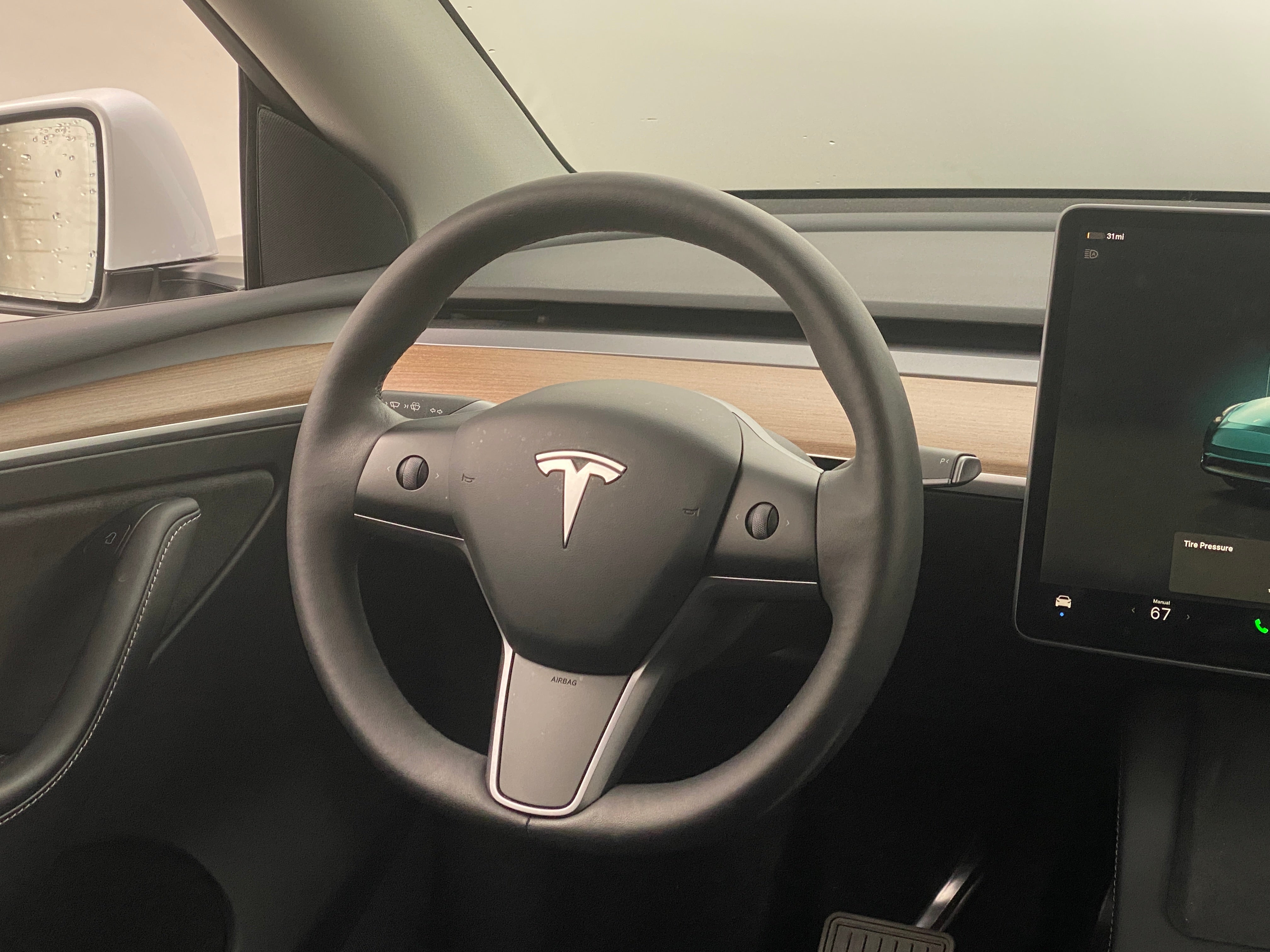 2023 Tesla Model Y Long Range 4