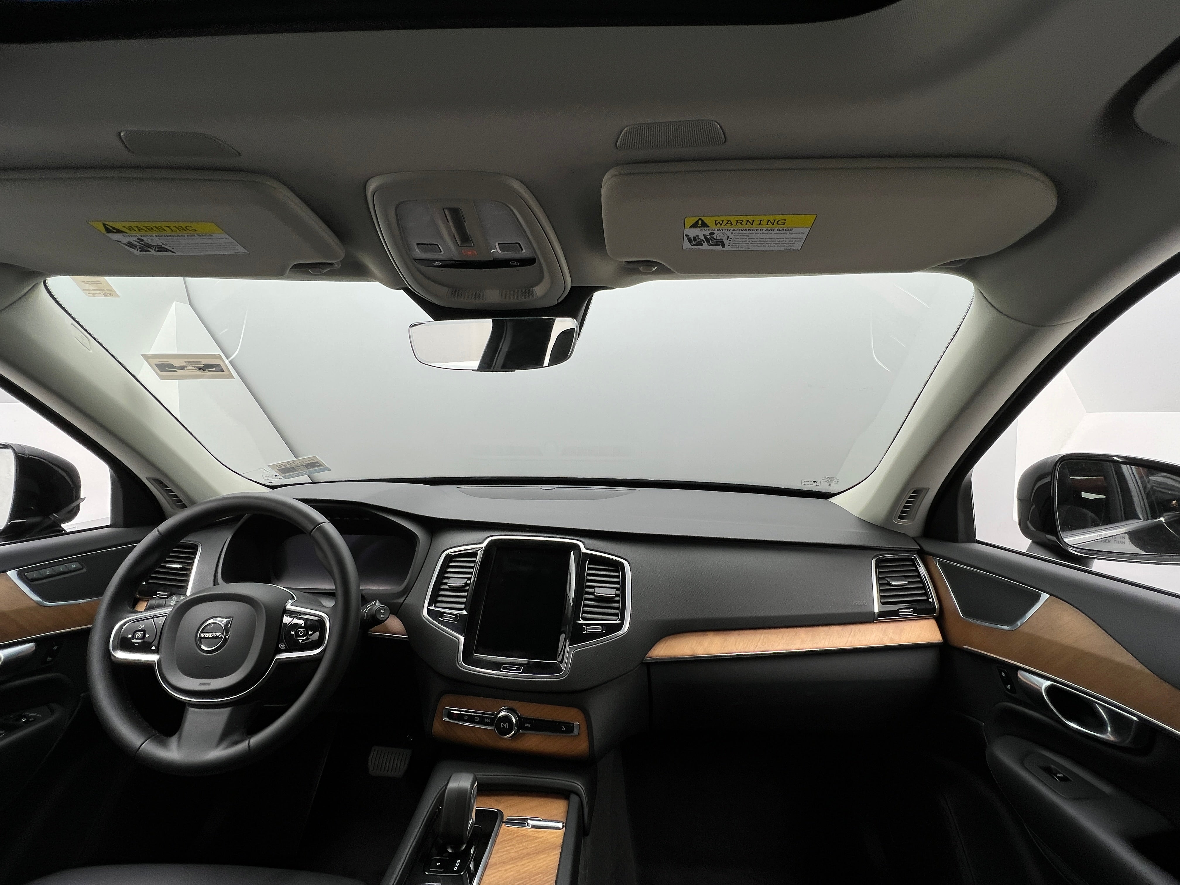 2023 Volvo XC90 B6 Plus 2