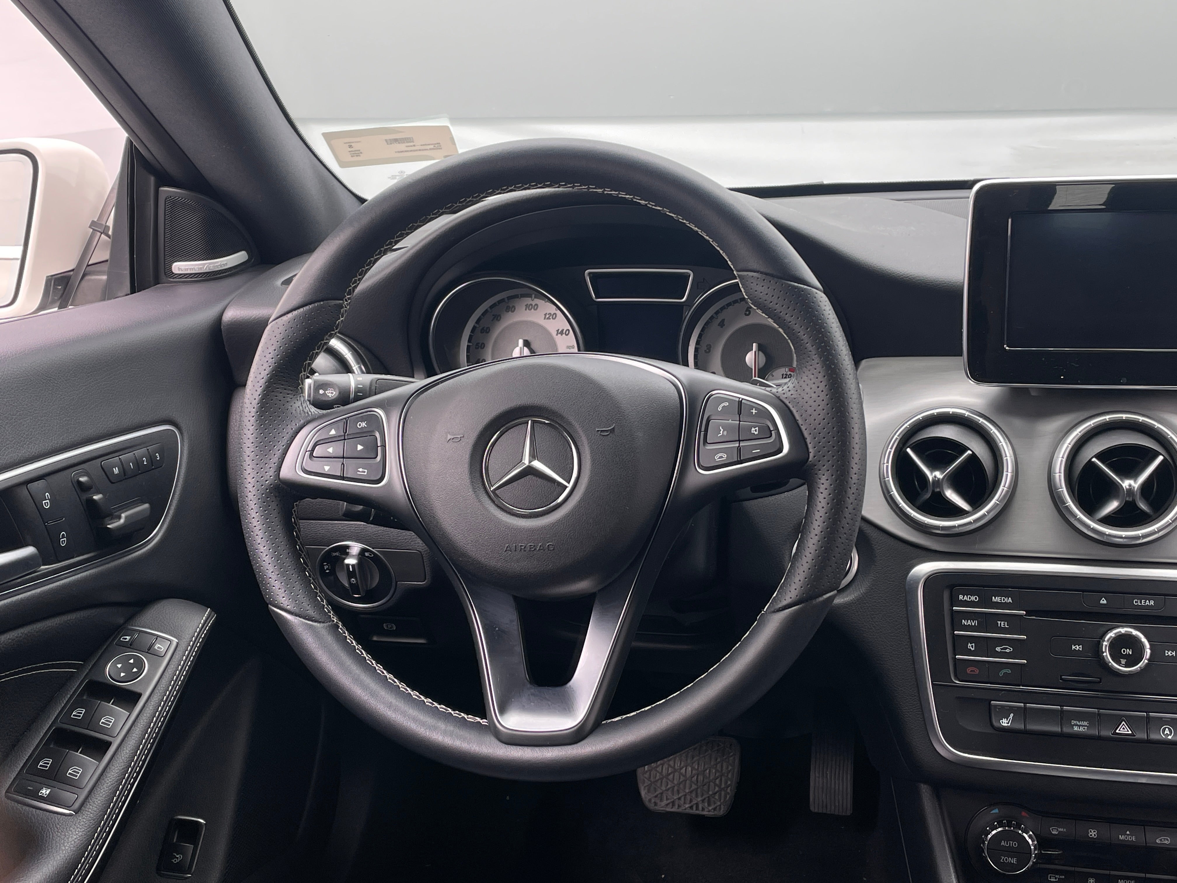 2016 Mercedes-Benz CLA 250 5